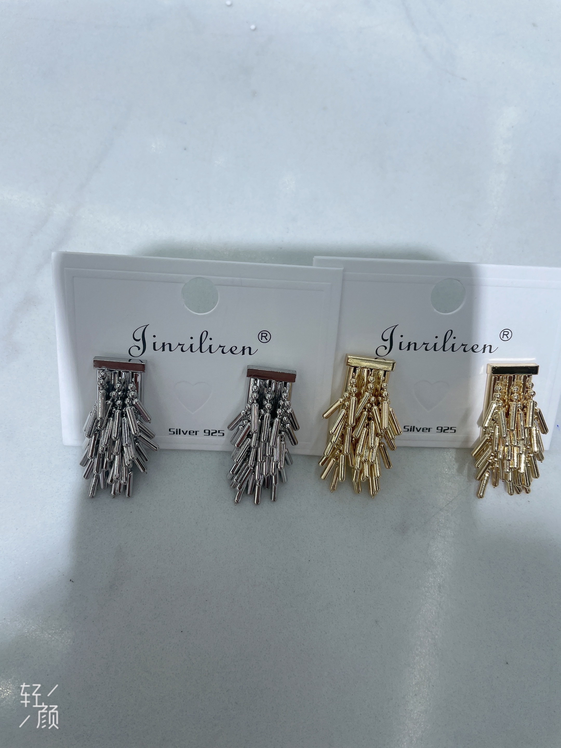 Korean-style handcrafted fashionable and versatile earrings Korean-style handcrafted fashionable and versatile earrings