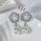 新品轻奢微镶复古蕾丝花朵水滴珍珠S925银针耳环