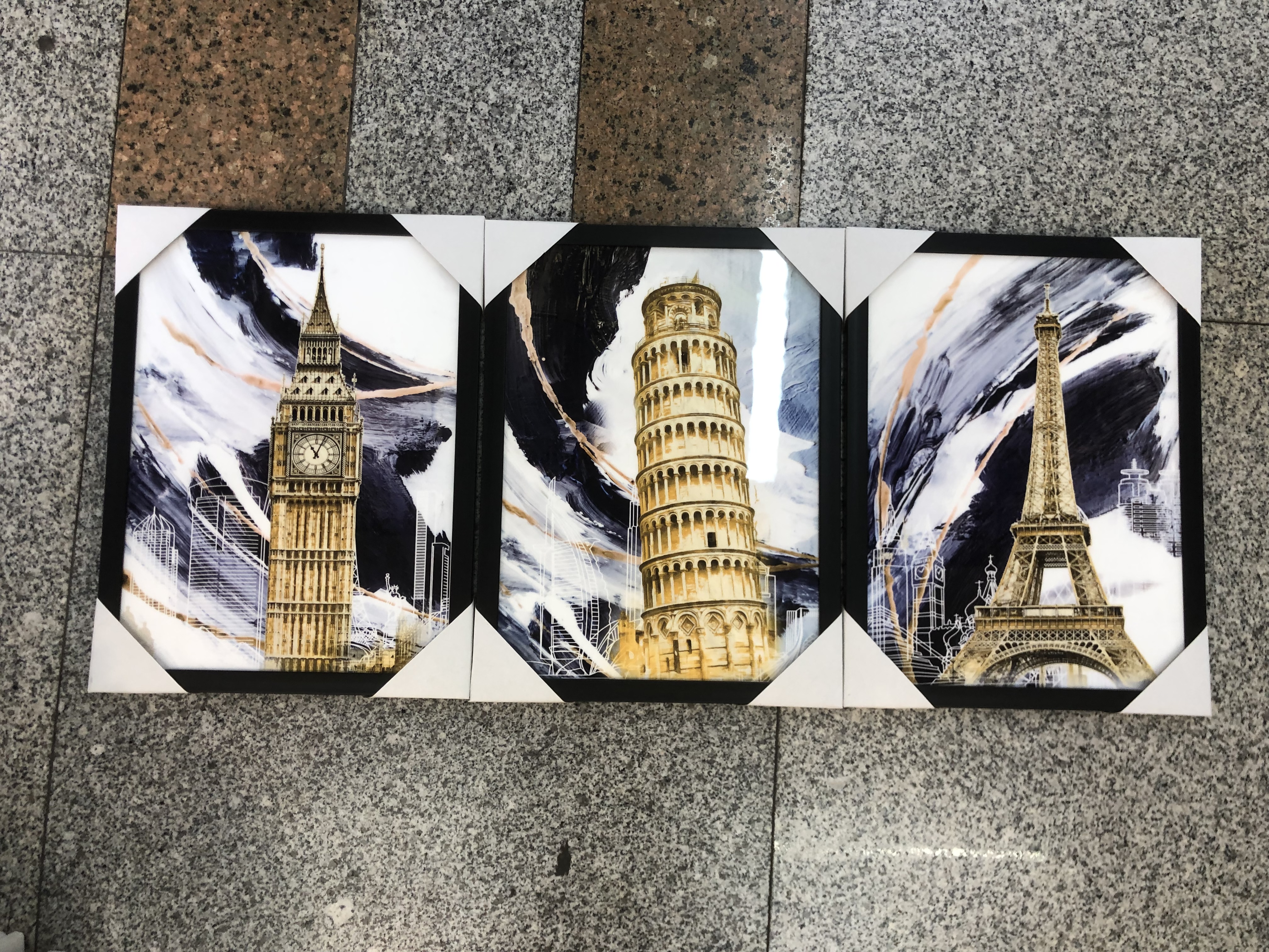 简约建筑客厅装饰沙发背景墙挂画创意三联画