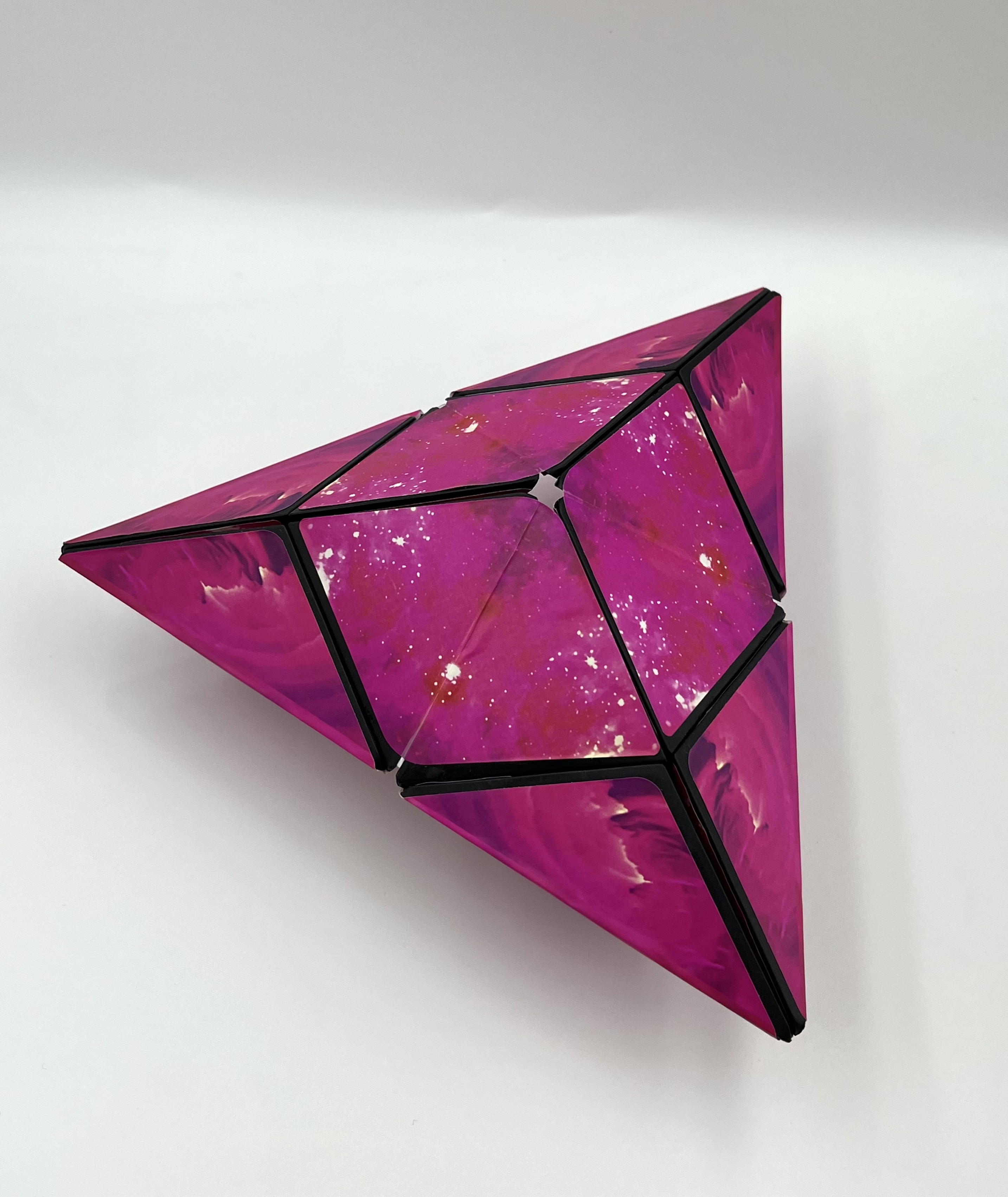 智力魔方实物图