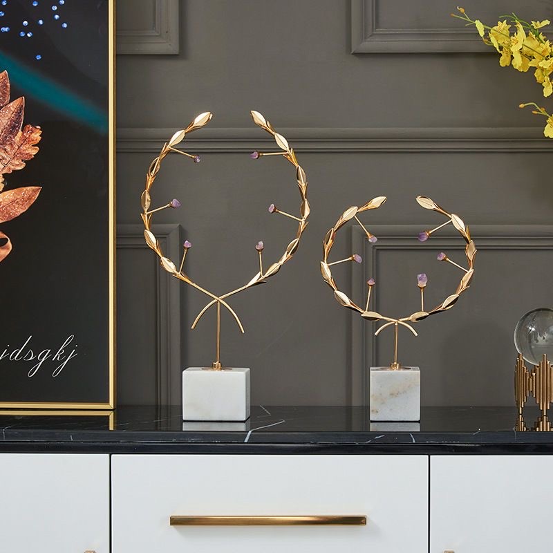 Maple Leaf Home, Maple Leaf Home Light Luxury Candle Stand, Nordic retro romantic dining table, candlelight dinner props, simple and modern home decorative items