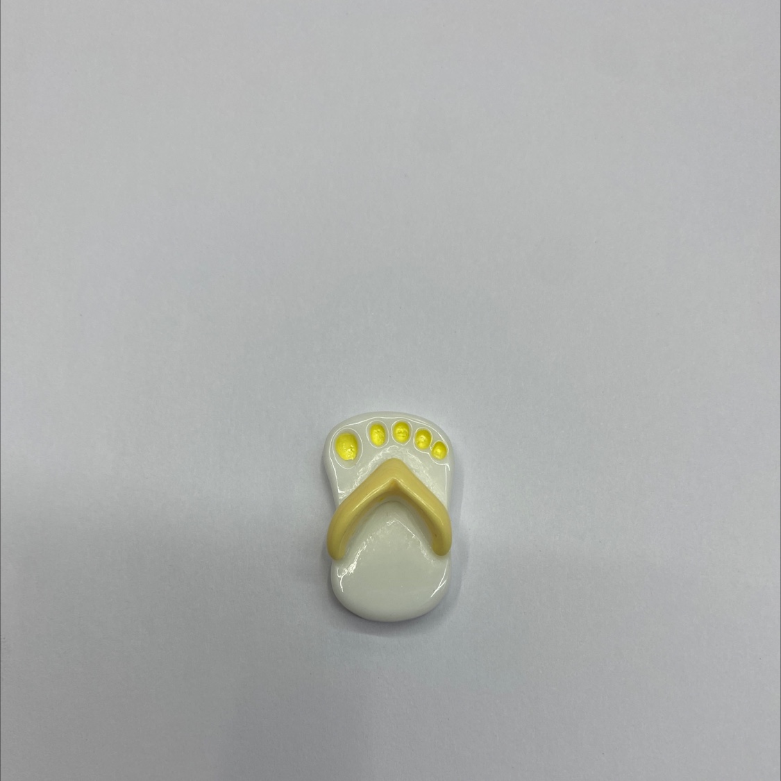 شباشب صغيرة من الراتنج