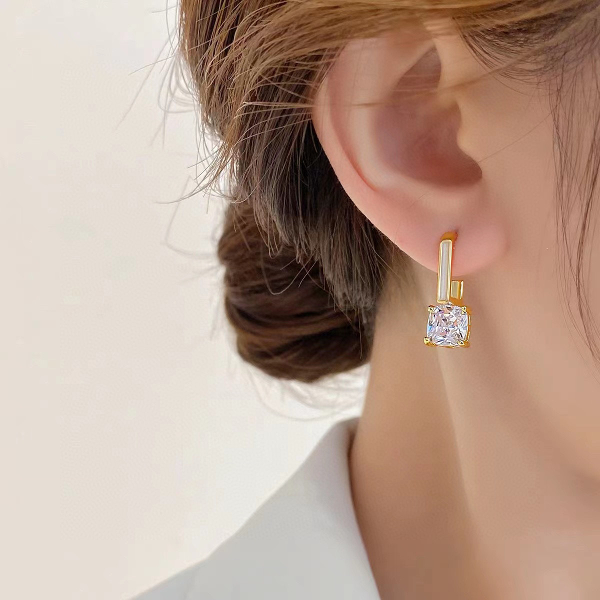 Asymmetrical Geometric Earrings Micro-Inset Zircon Earrings Women's Sterling Silver 2022 New Fashion Niche Design Earrings Specification drawing