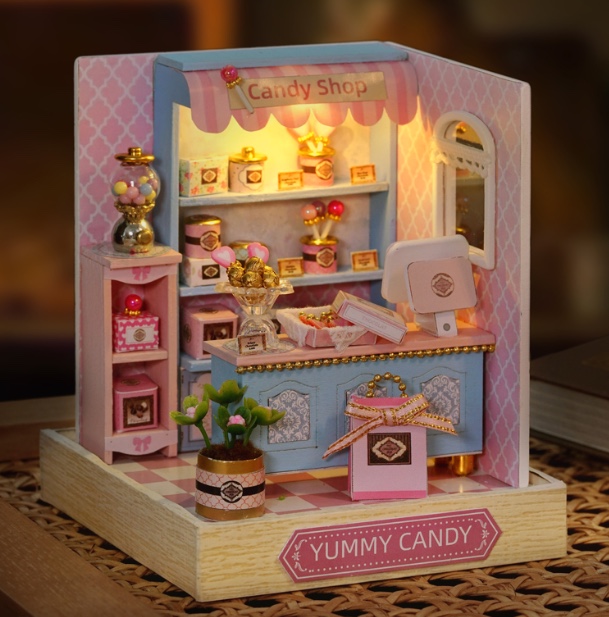 十五年总代QT-45美味糖果DIY木制拼图带灯，智趣屋牌子本店主要经营DIY拼图，3D拼图，平面拼图，金属拼图等，价格一