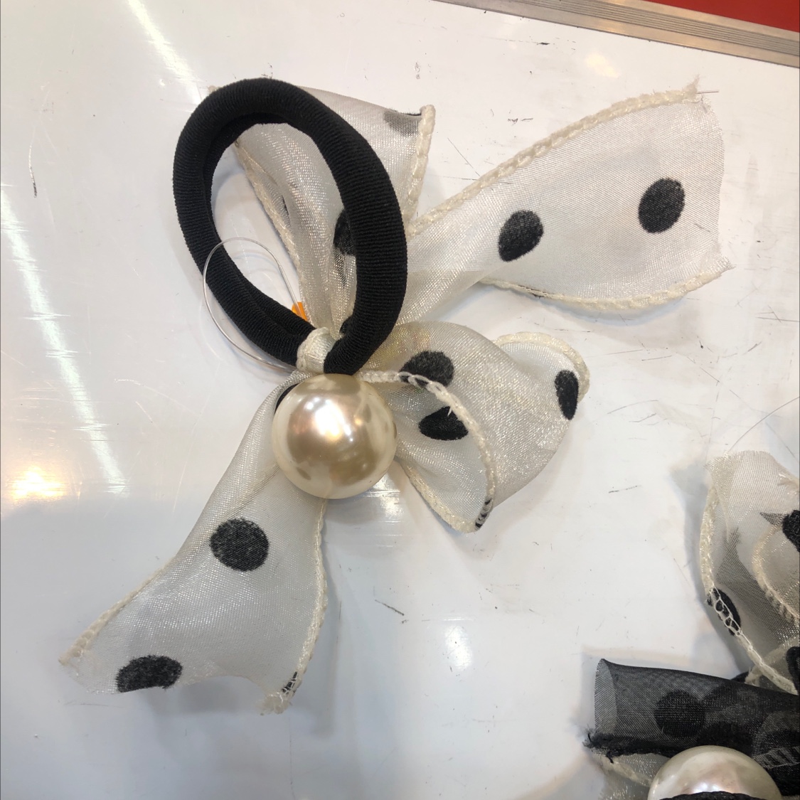 25毫米大珠系丝带蝴蝶结，一盒装12条