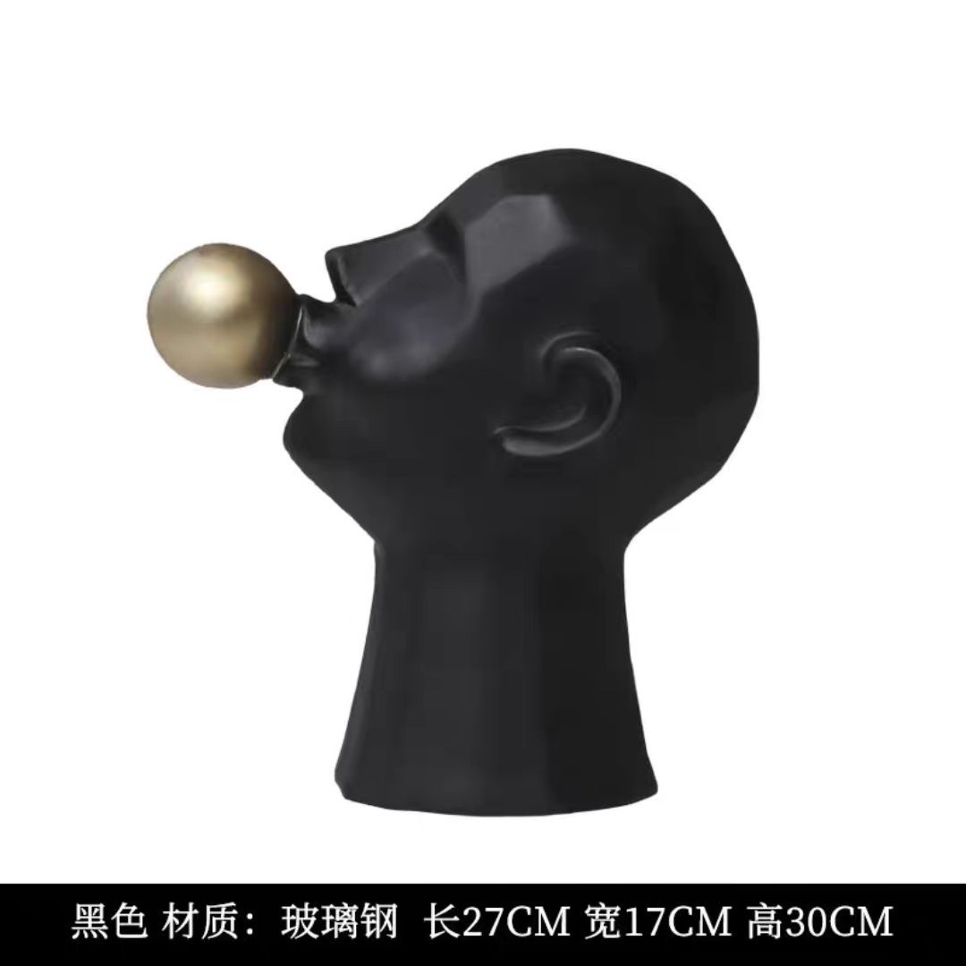 Maple Leaf Home's simple and modern living room bubble-blowing figure black and white head display, model room window, minimalist and creative soft furnishing arrangement details Picture