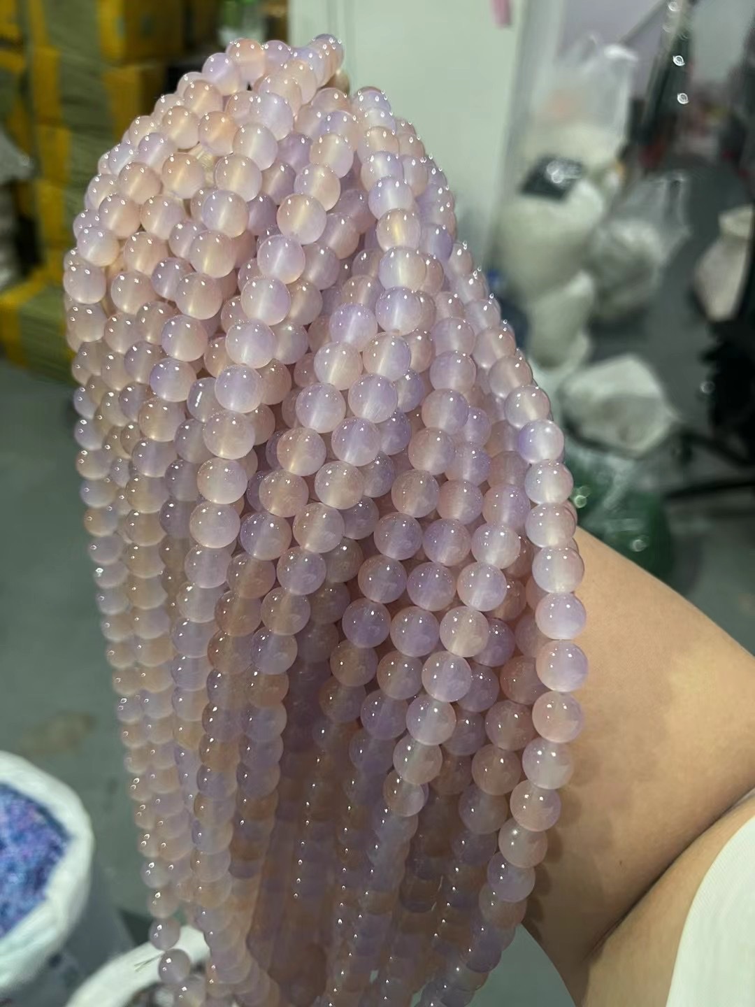 Jade bead gradient color live-streaming bestseller card: 12mm glass imitation jade bead gradient two-color round bead material DIY bracelet, necklace, hairpin and accessory Item Picture