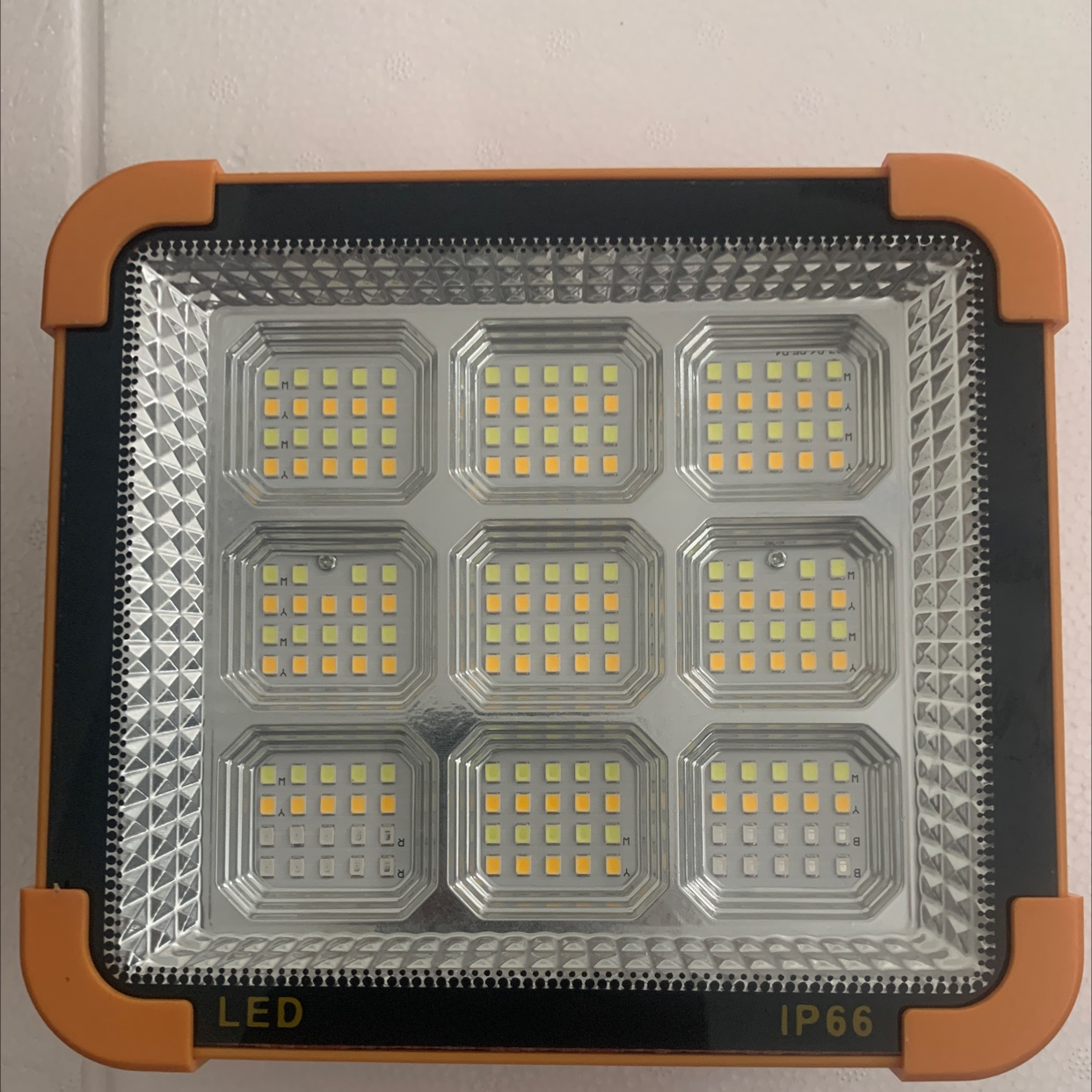 太阳能大功率锂电投光灯