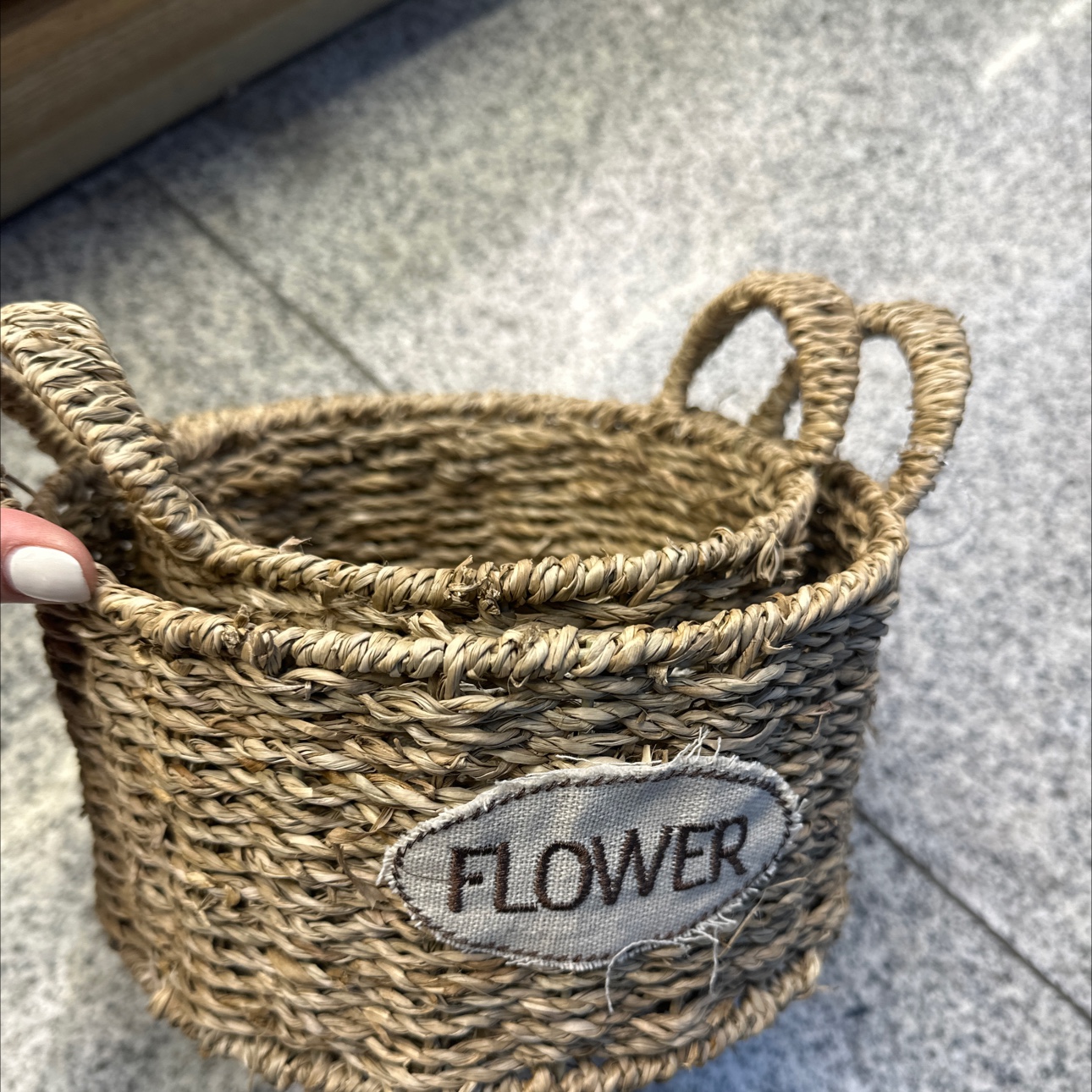 Hand-woven straw flower basket cover two Specification image