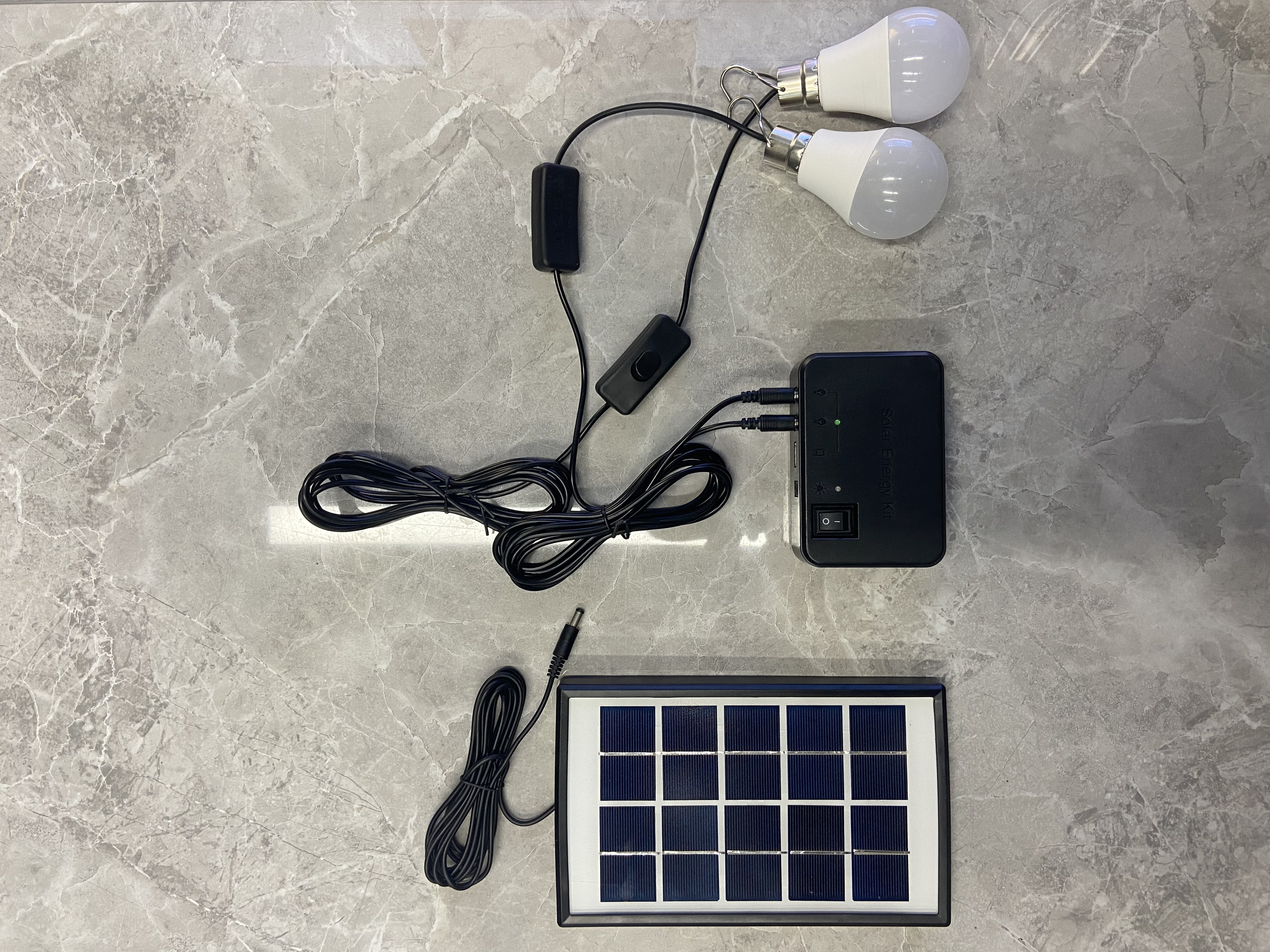 6000mAh 3.2V 便携式太阳能照明小系统 家用太阳能发电系统详情图1