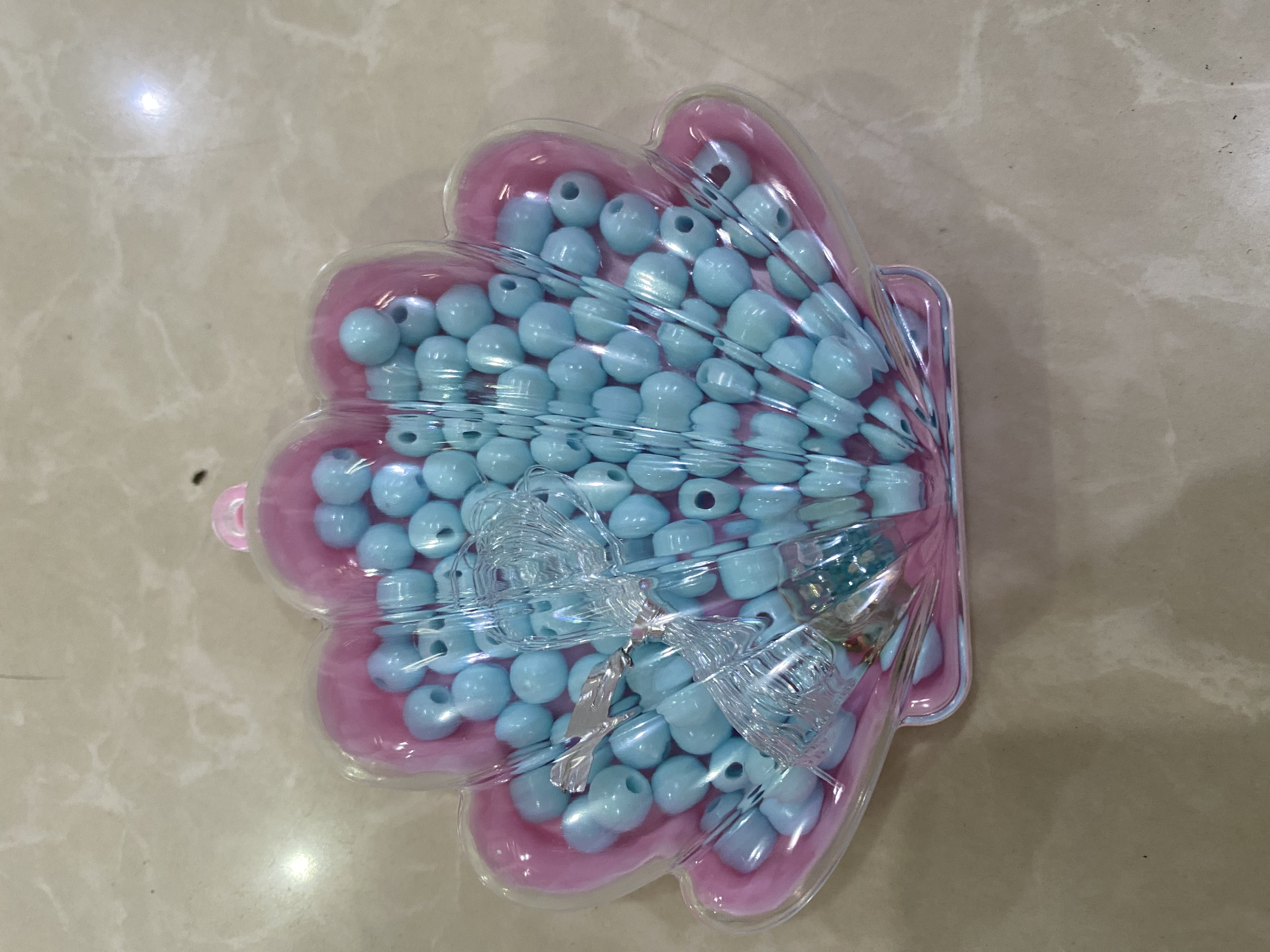 贝壳串珠