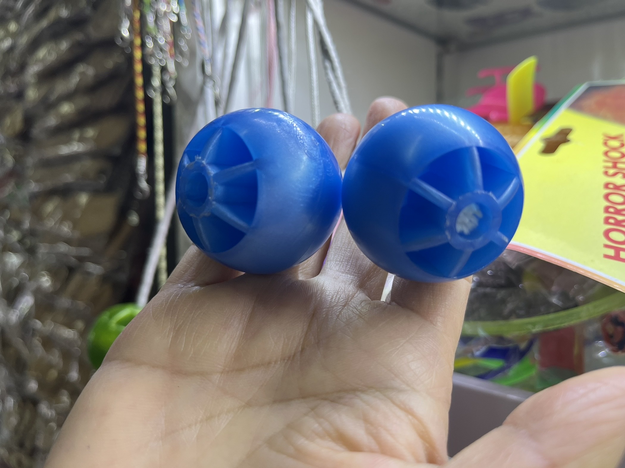 儿童玩具珠光实色塑料碰碰球款式多样尺寸多种图