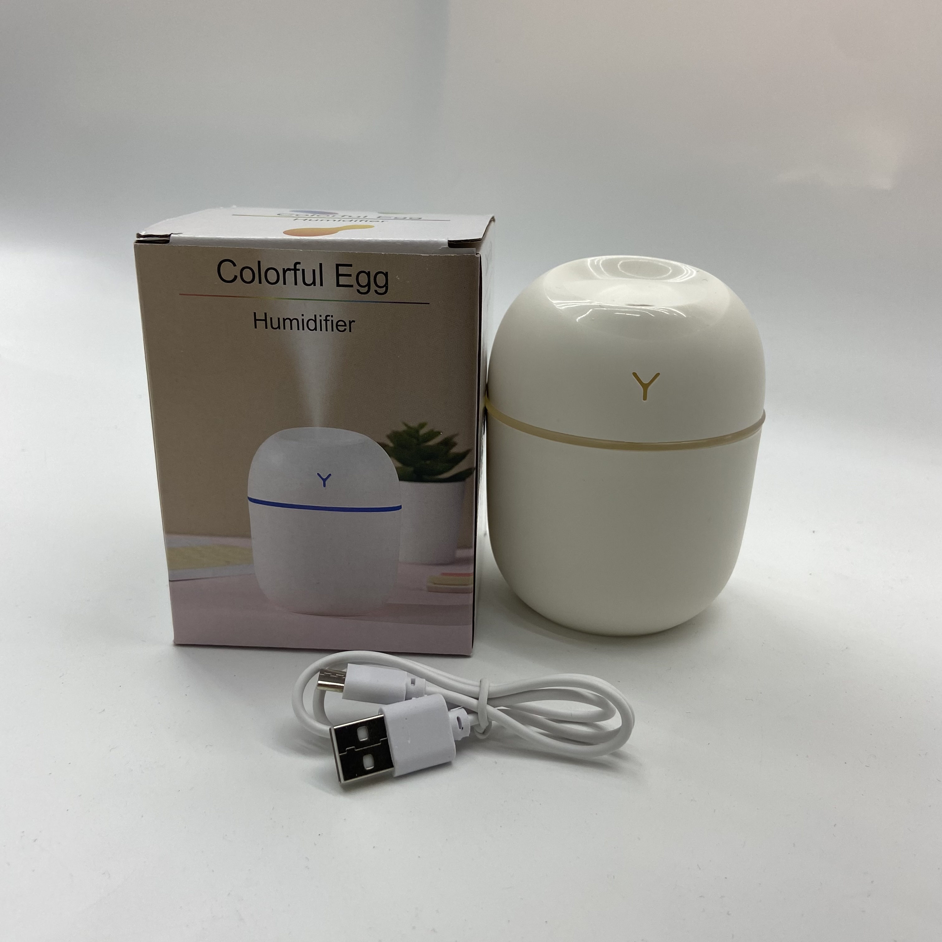 Nuevo pequeño Y USB humidificador de huevo para el hogar gran volumen de pulverización instrumento de hidratación portátil aromaterapia de coche details Picture