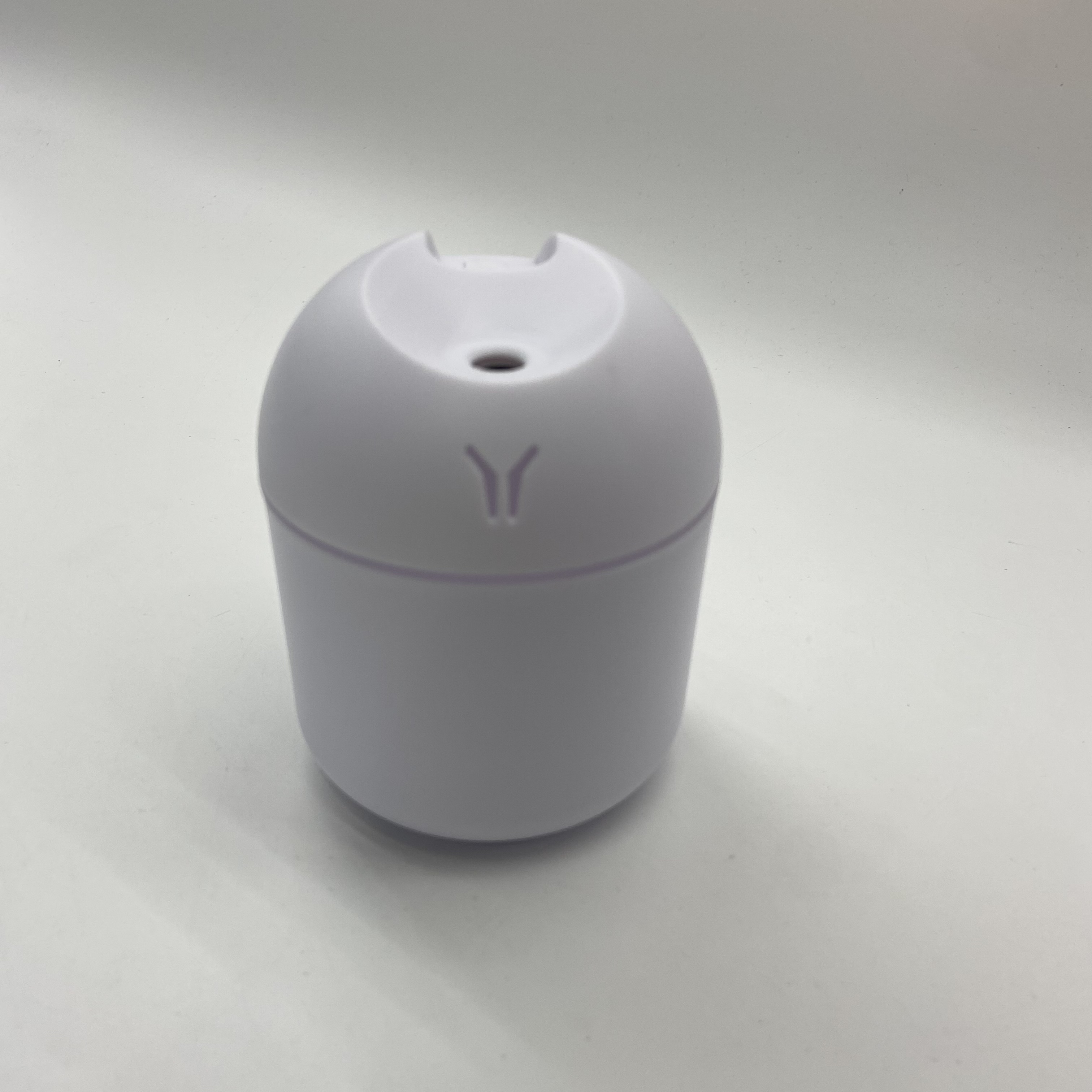 High-appearance-level usb spray mini humidifier for car, large fog capacity, home columnar desktop aromatherapy, creative humidification details Picture