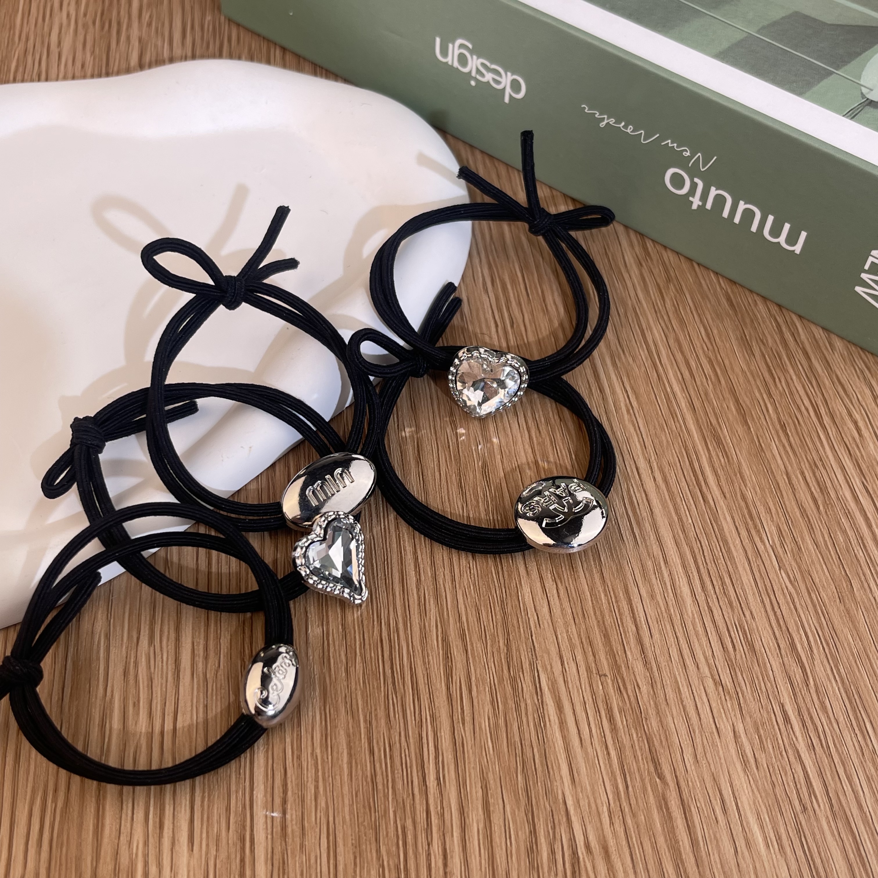 b 60 Korean version hair rope, 12 in a dozen