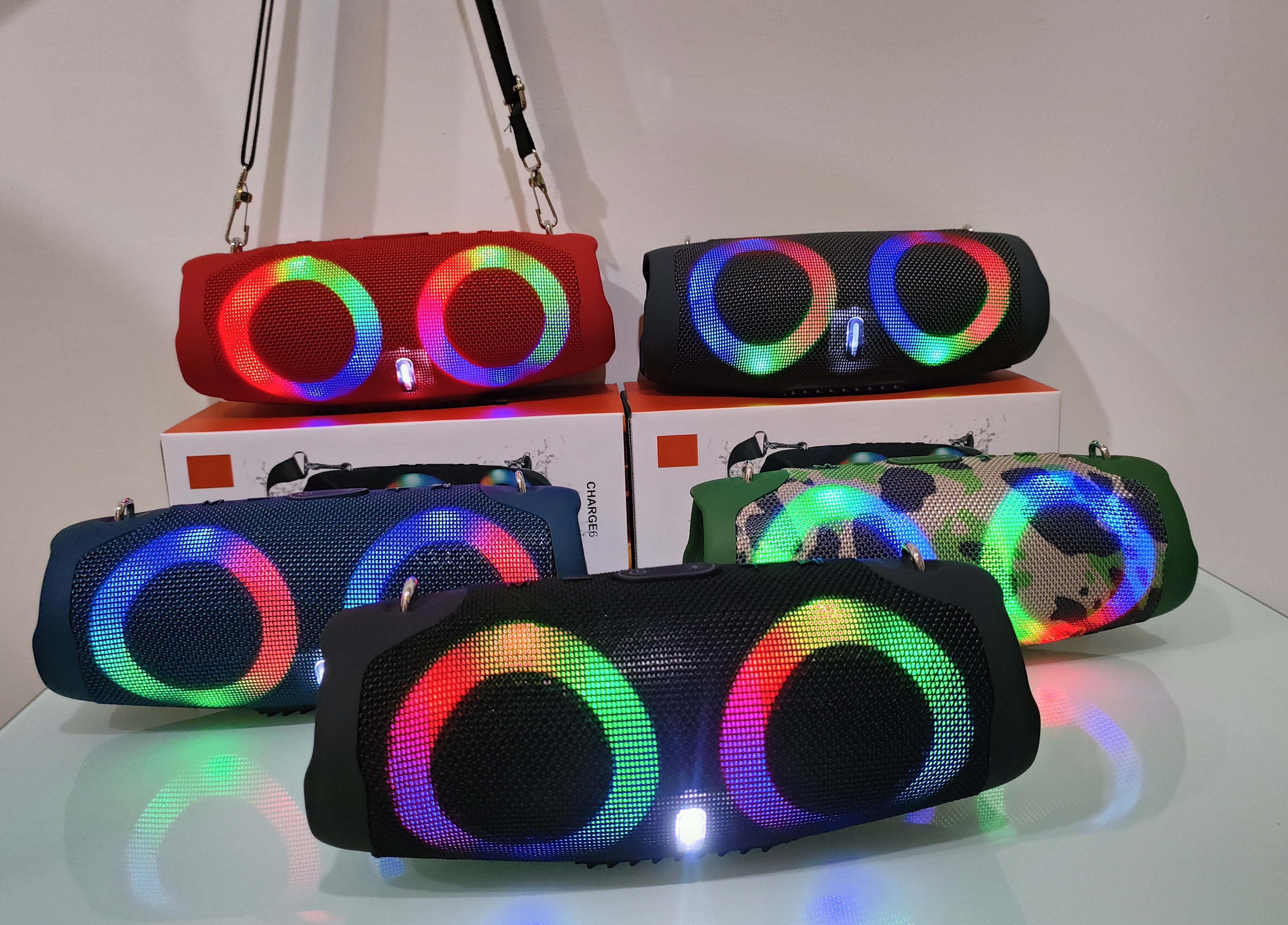 B25 (CHARGE6)   2*2寸系列便携式音箱蓝牙无线音响收音机