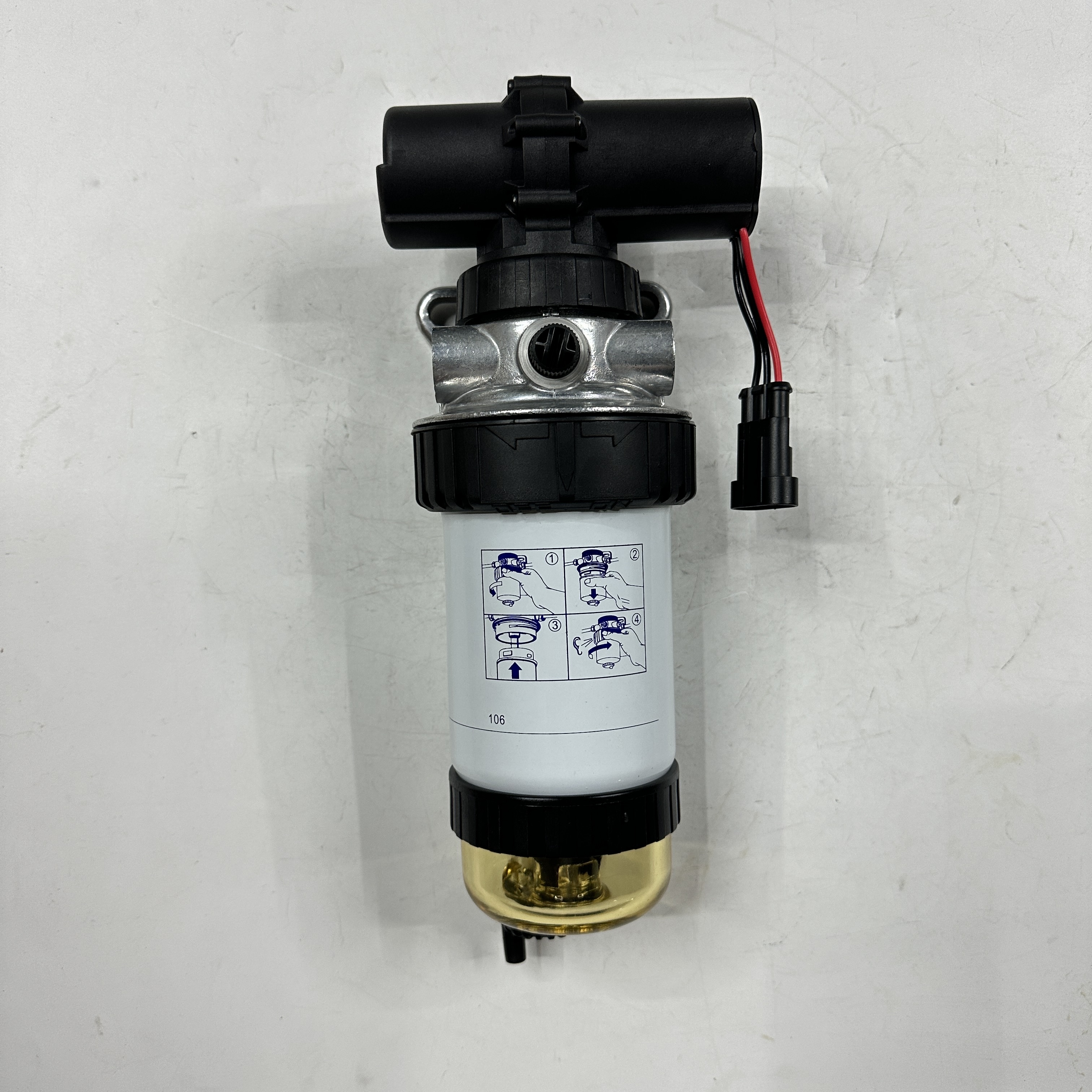 Construction machinery accessories Diesel fuel filter, oil and water separator assembly 87802231
