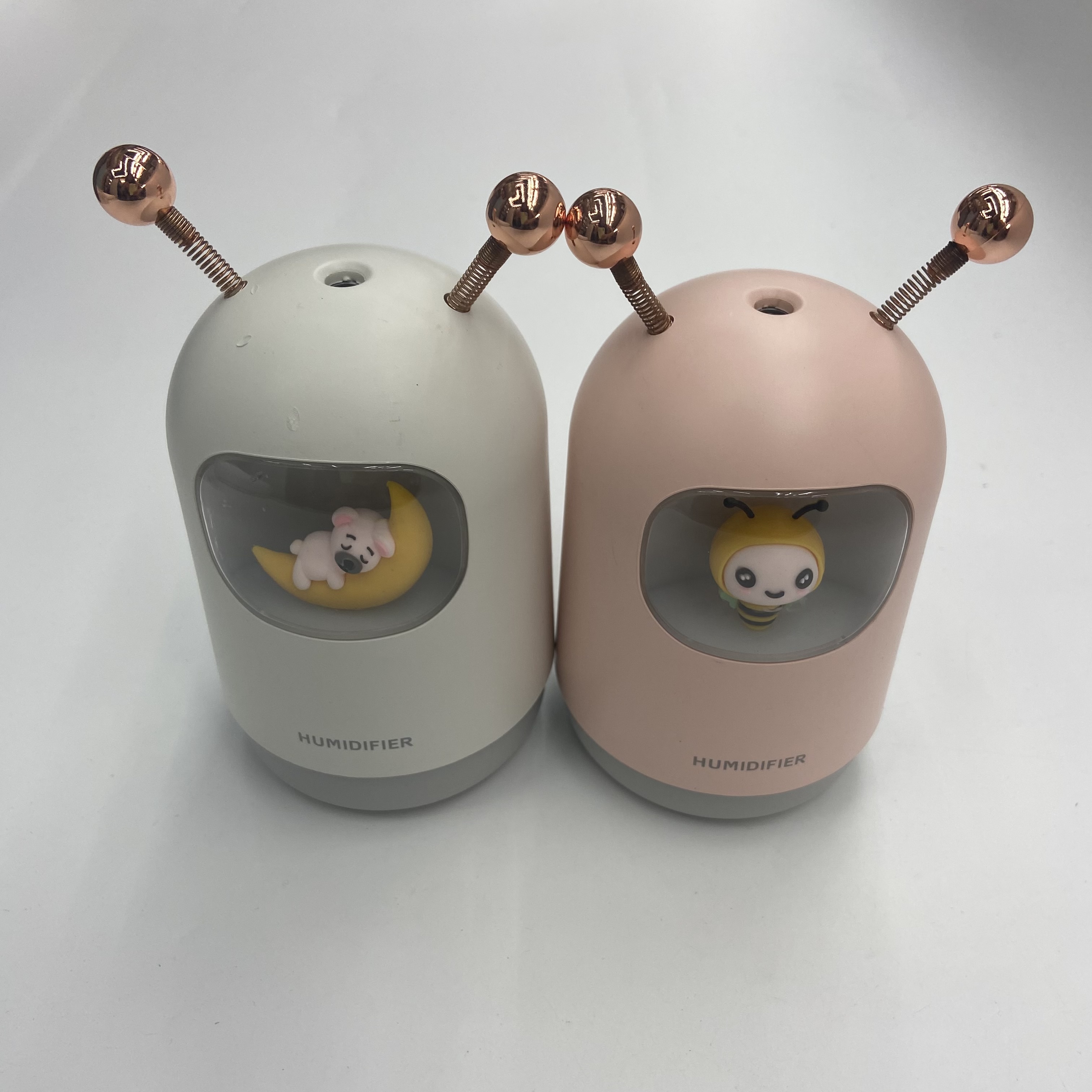 Cute pet humidifier, fog capacity USB mini car air purifier, household small water replenishment creative humidifier details Picture