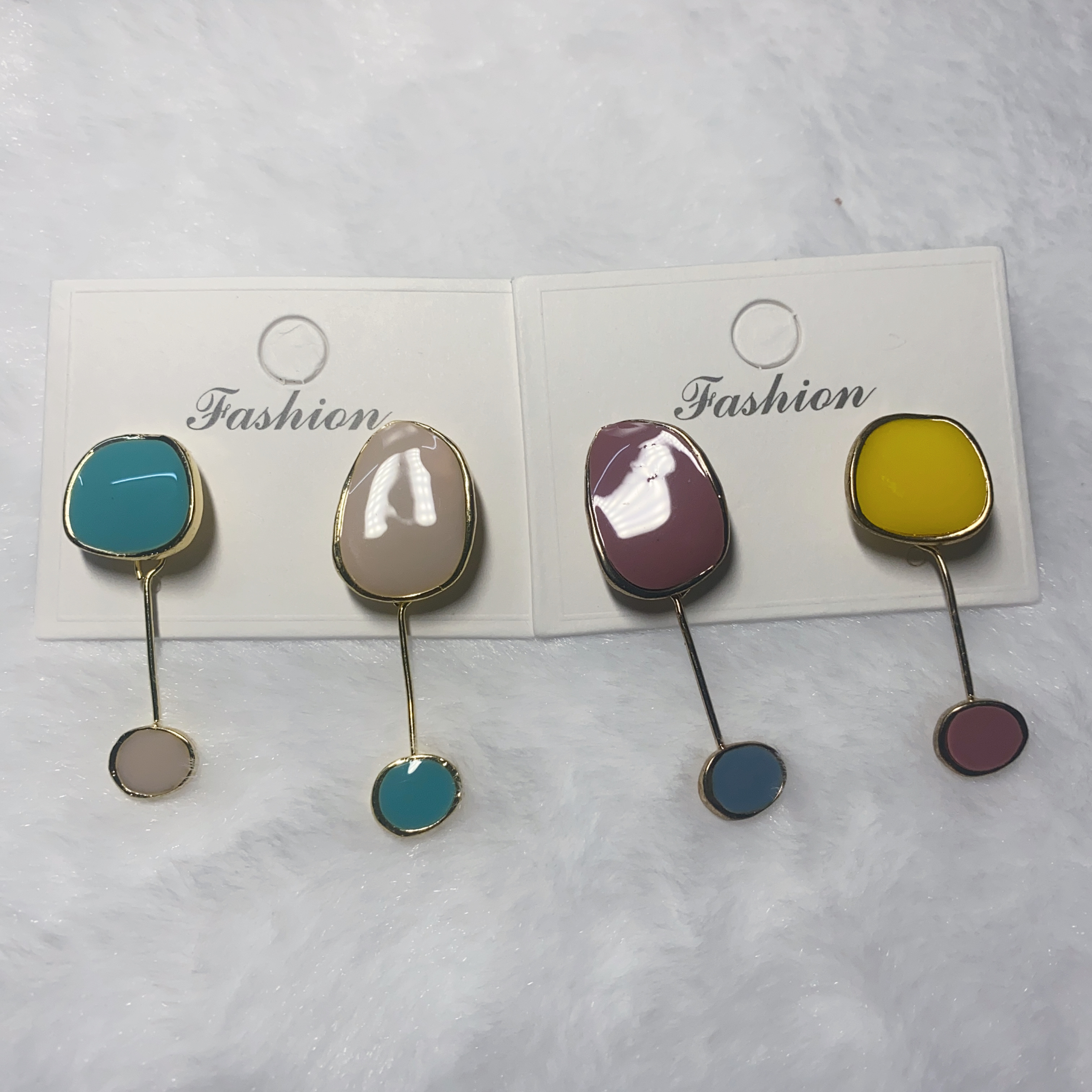 Alloy oil-dripping earrings Alloy oil-dripping earrings