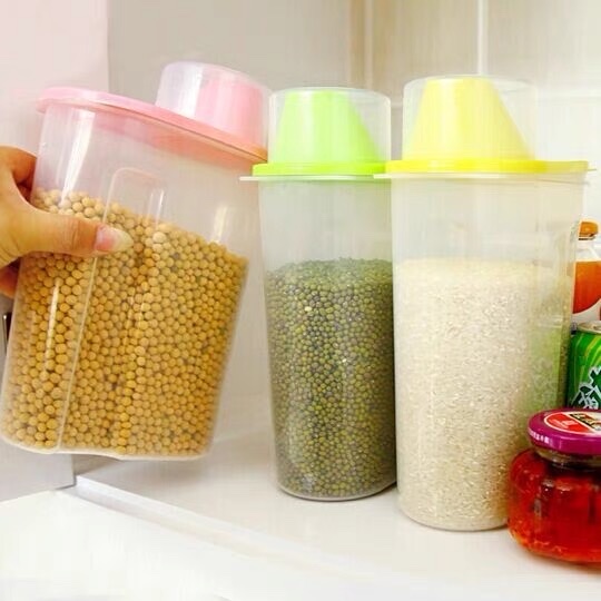 Nordic-style sealed cans for storing grains and cereals, food-grade materials for home kitchens, plastic storage cans for nuts, beans and grains