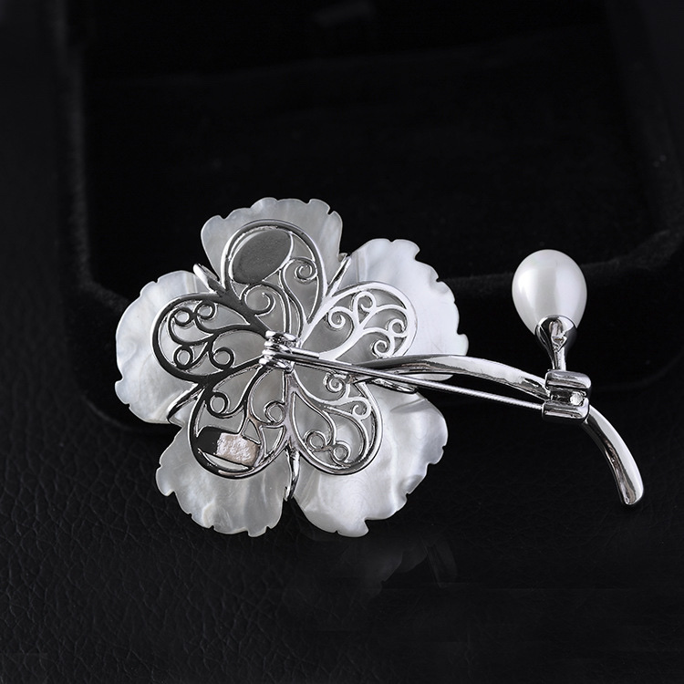 胸针/别针/配饰细节图