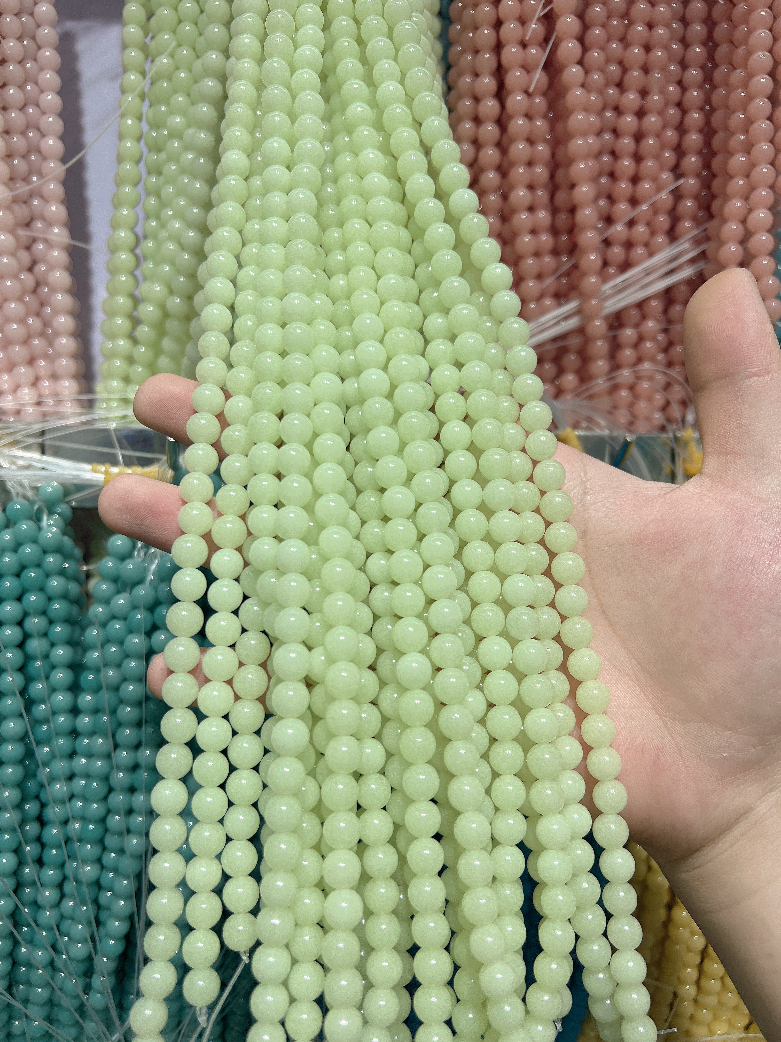 多彩夜光石散珠 DIY 饰品配件 工厂直销 来样定做 猫眼石 弧面 介面  夜光石 半成品批发！
细节图