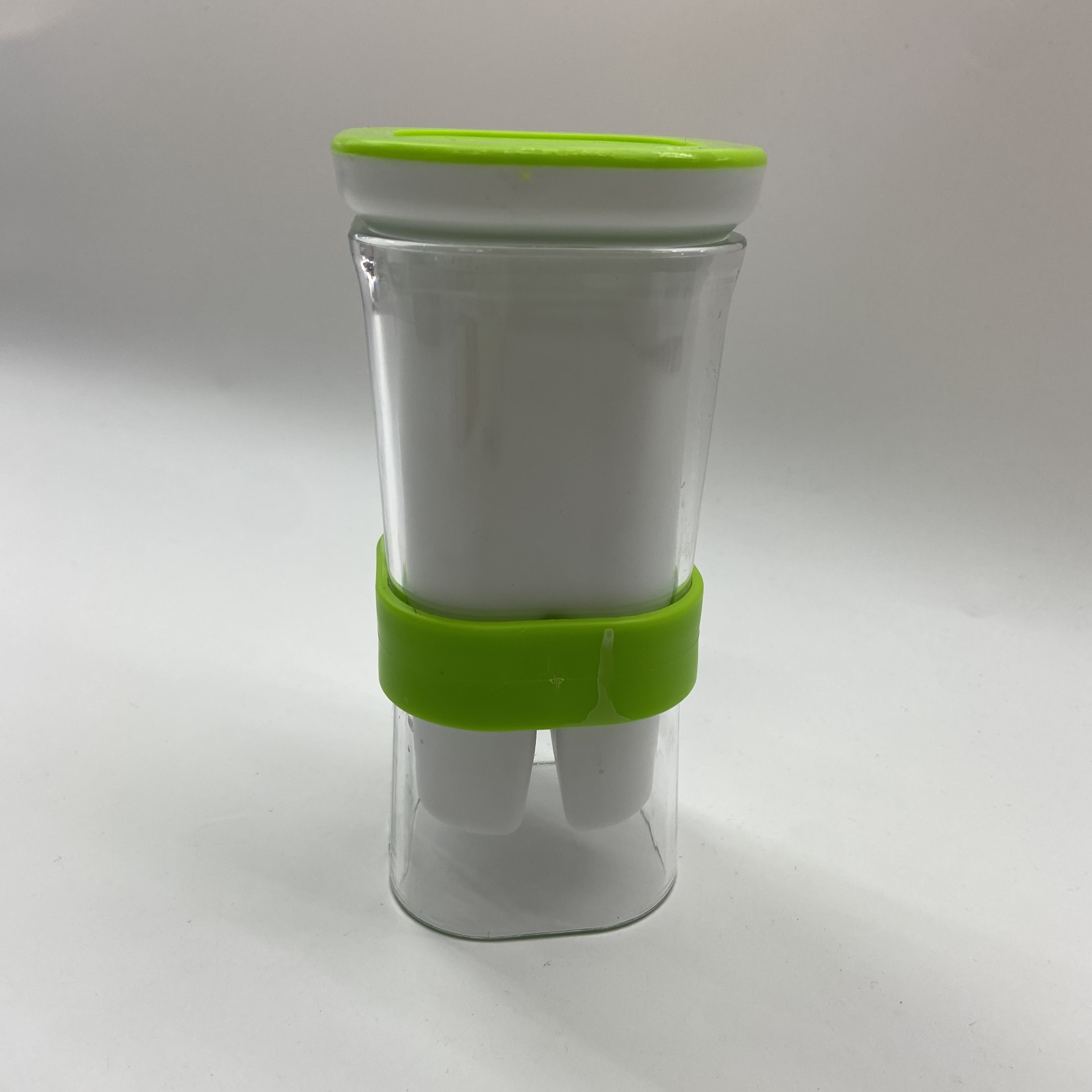 Cucumber and carrot slicer, strawberry and tomato slicer, multi-functional vegetable cutter, kitchen tools details Picture