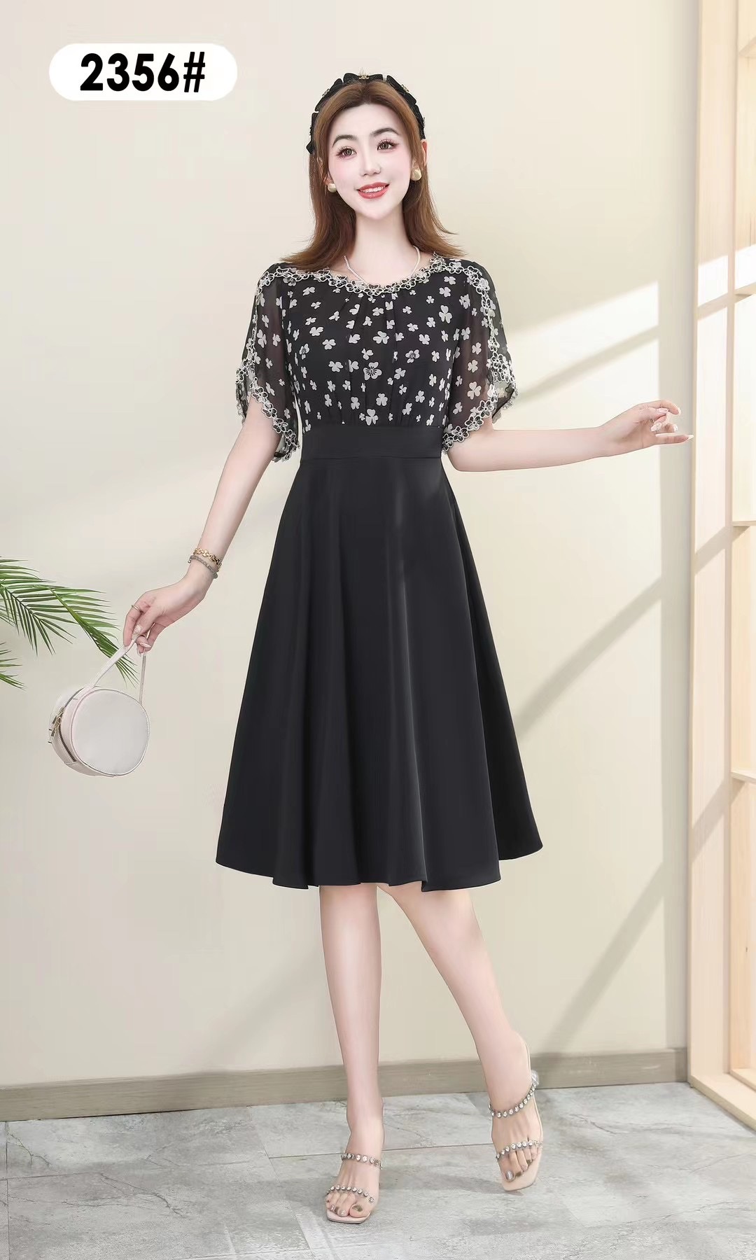 23 new women's fashion floral point dress