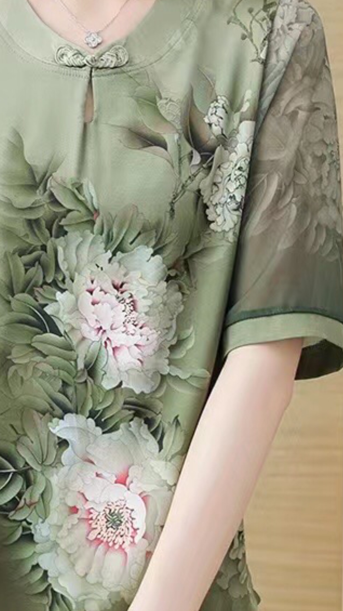 New women's clothing in purple and gold style for middle-aged and elderly people in 2023 Specification image