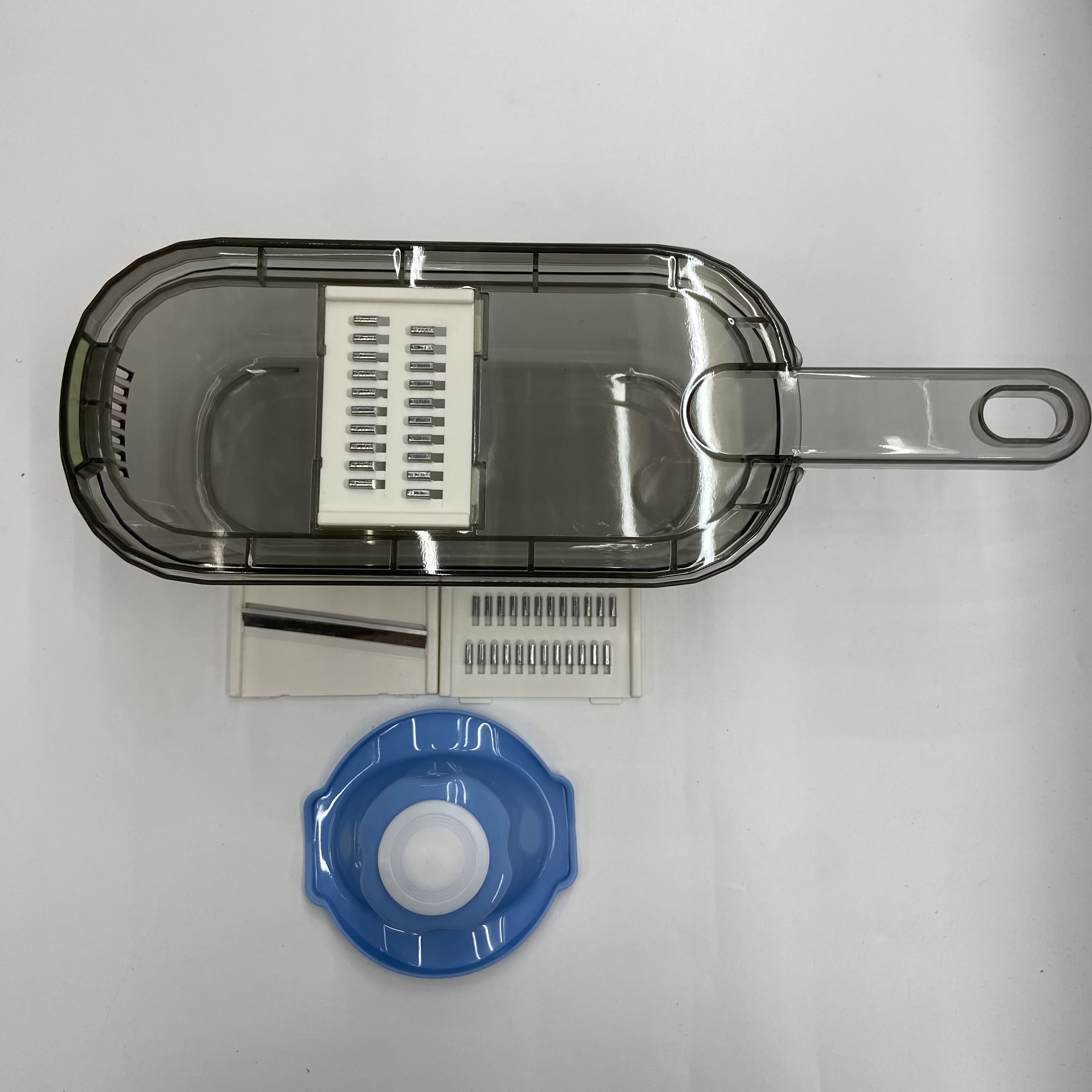 Multi-functional basket vegetable cutter, potato slicer, grater, kitchen cutting board, grater, household radish slice scraper details Picture