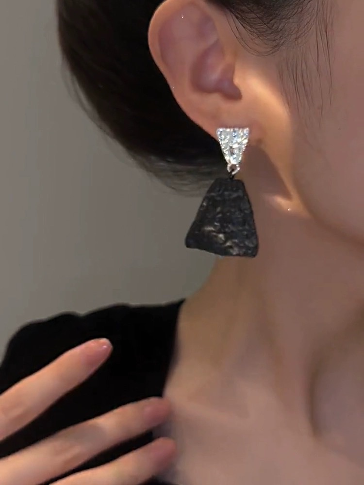 服饰配件定制实物图