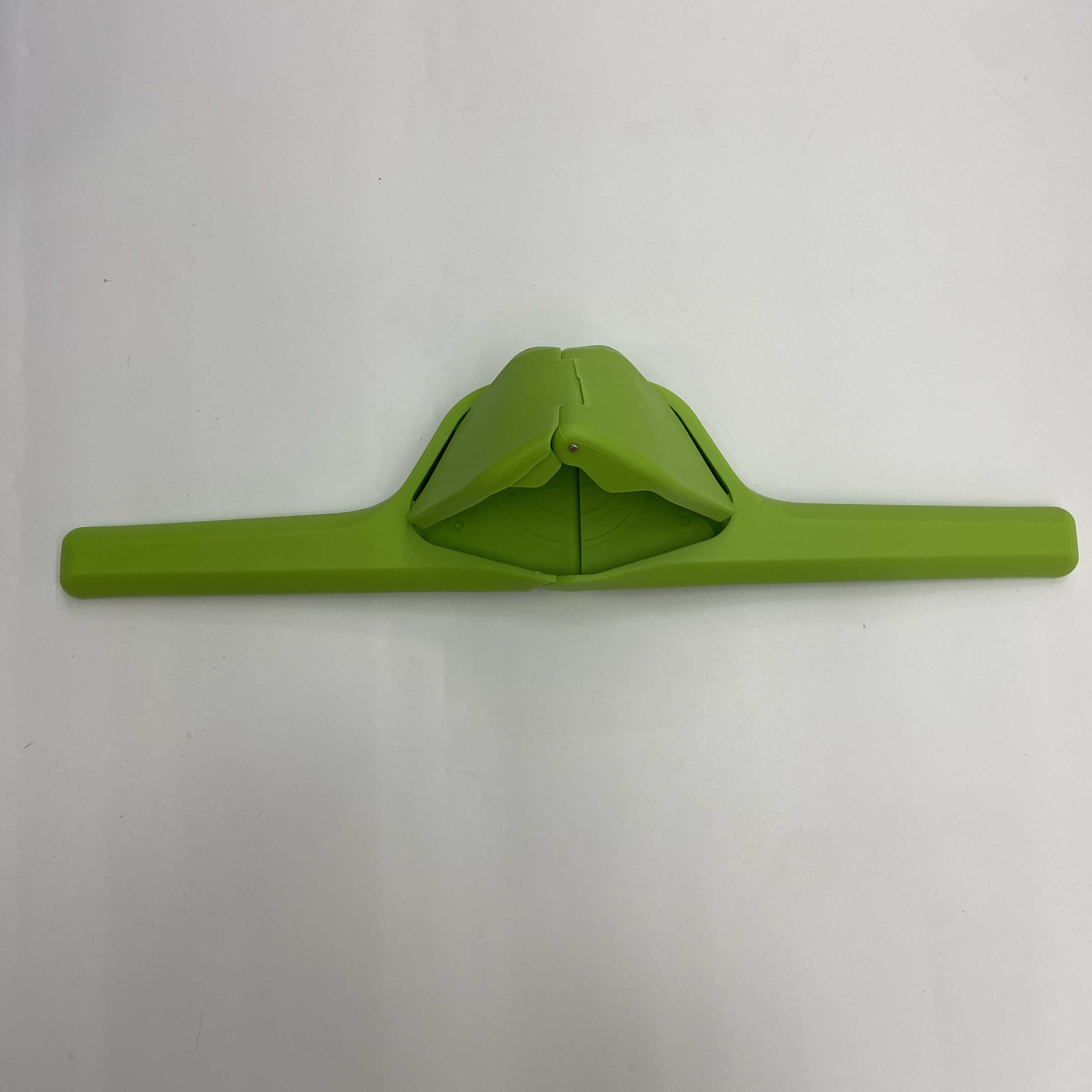 Easy to squeeze manual juicer手动榨汁机 柠檬压汁器易挤压 