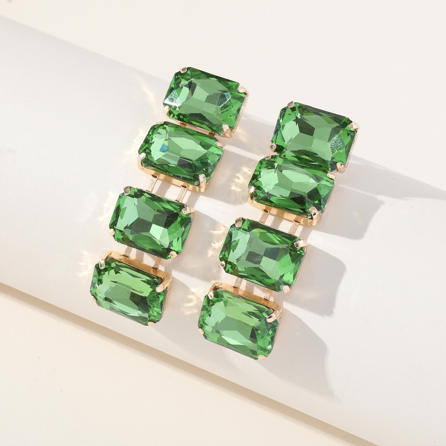 Cross-border best-selling green crystal necklace and earring set, European and American accessories, fashionable and luxurious full diamond collarbone chain cxzs Specification image