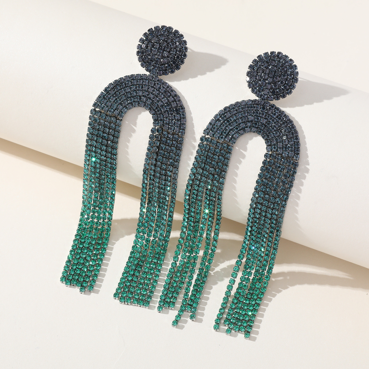 Cross-border new long tassel gradient colored diamond European and American earrings, unique and dazzling, high-end for the evening, full diamond cxzs details Picture