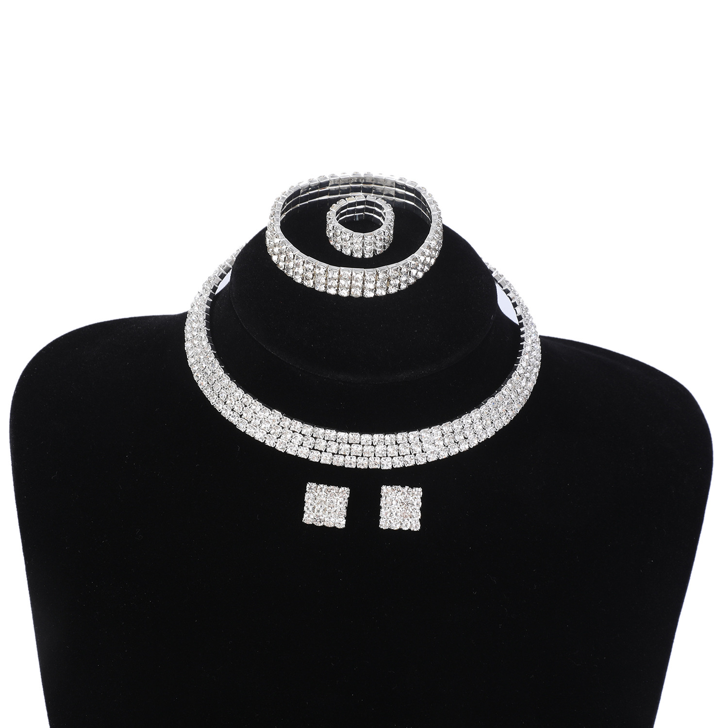Light luxury full diamond necklace choker Japanese and Korean short simple necklace metal personality exaggerated color block collarbone cxzs