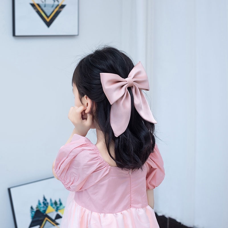 High-end silk satin large bow hair clips, girls' hair accessories, children's duckbill clips, headwear, and adult hair clips on the top of the back of the head details Picture