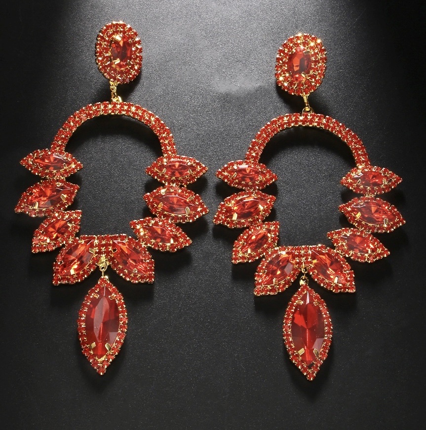 Hot-selling rhinestone earrings for women, European and American fashion, exaggerated luxury, colorful and shiny earrings accessory Cxzs