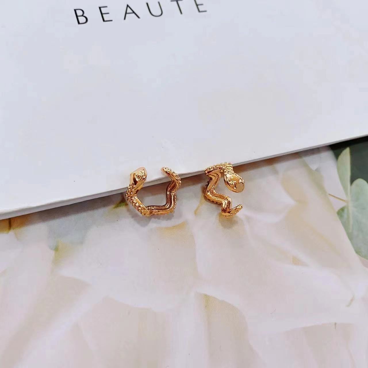 Ear accessory influencer Chuangmei Jewelry, Chuangmei Jewelry, Chuangmei Jewelry, Chuangmei Jewelry