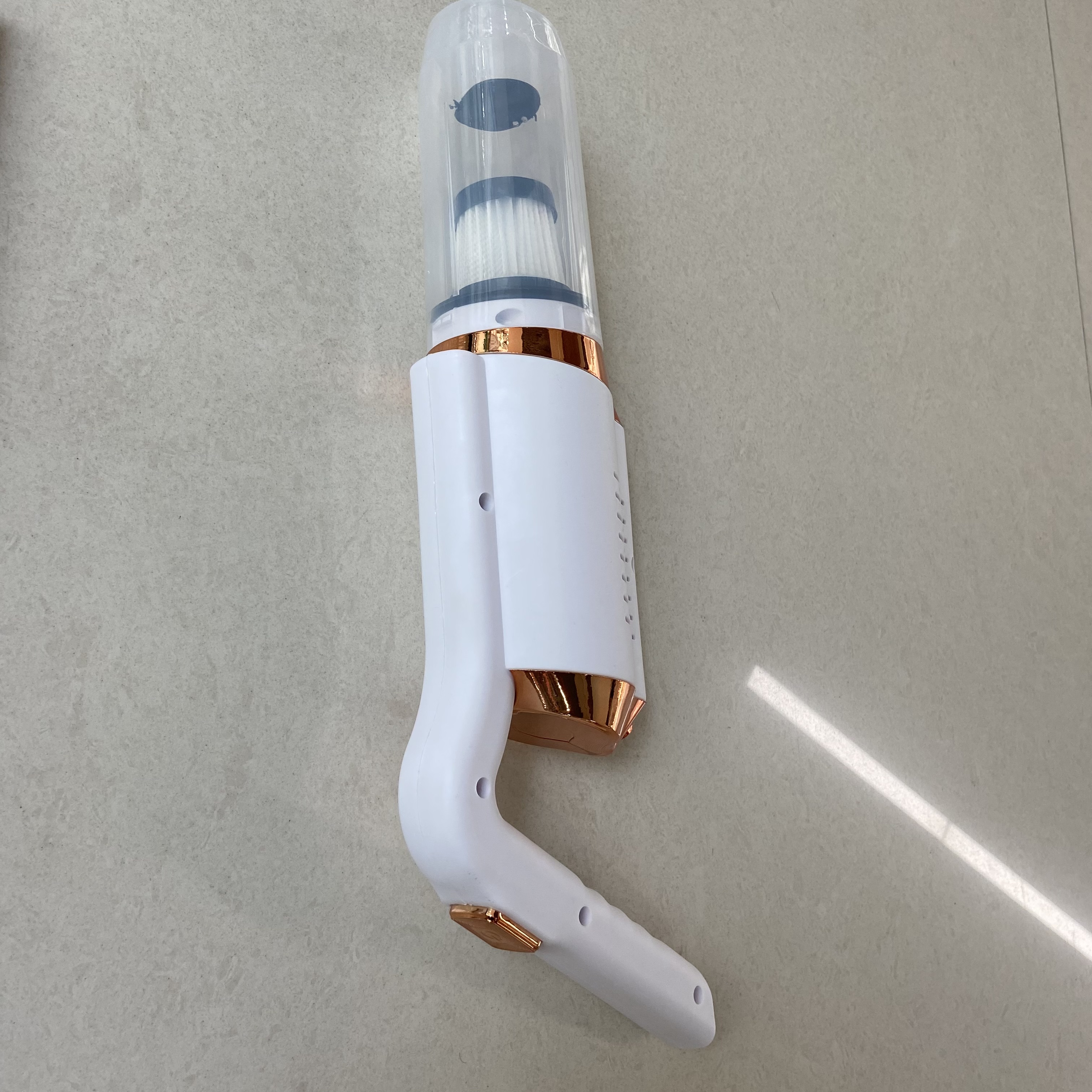 Household high-power small vacuum cleaner, multi-functional car handheld vacuum cleaner, wireless charging vacuum cleaner details Picture