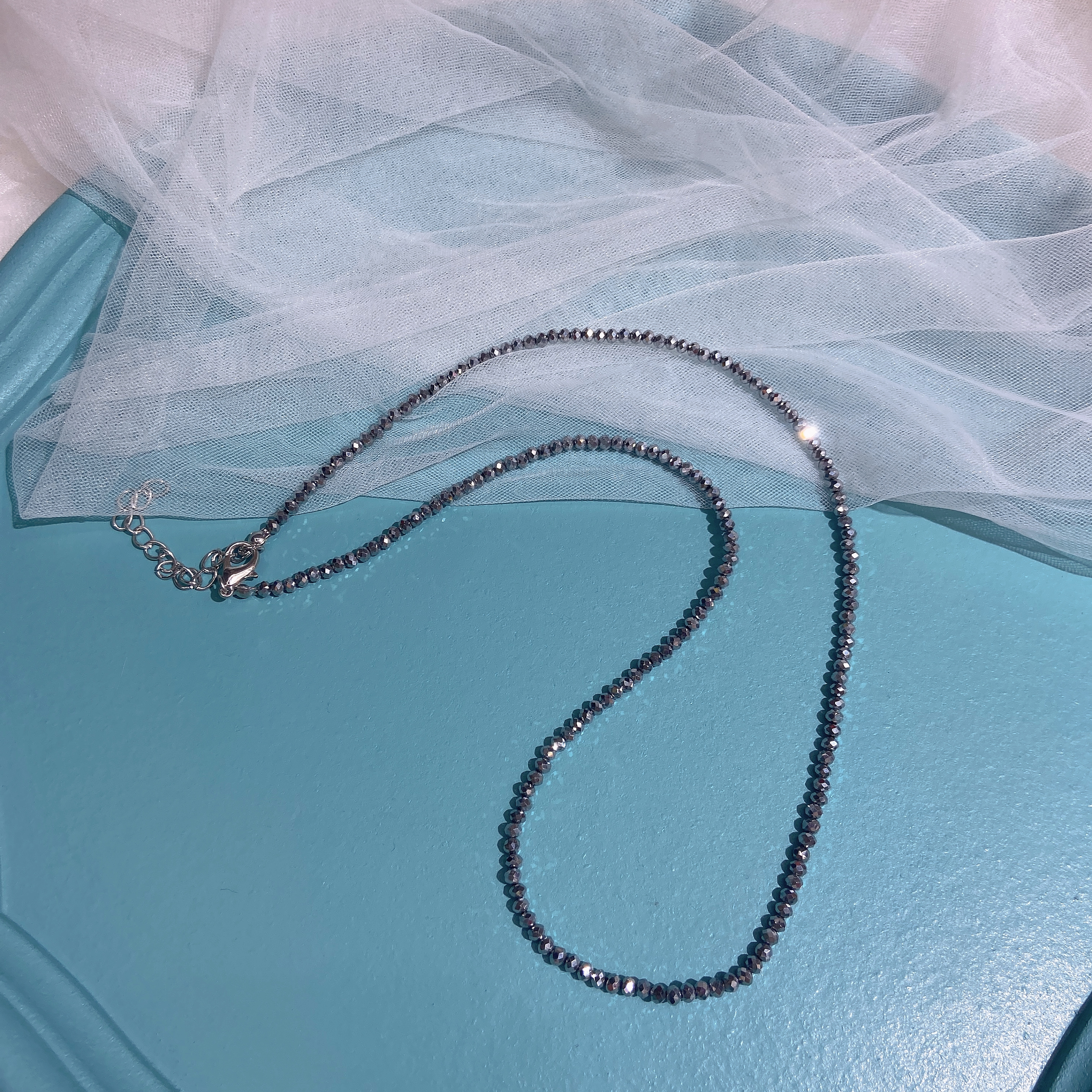 Crystal necklace details Picture