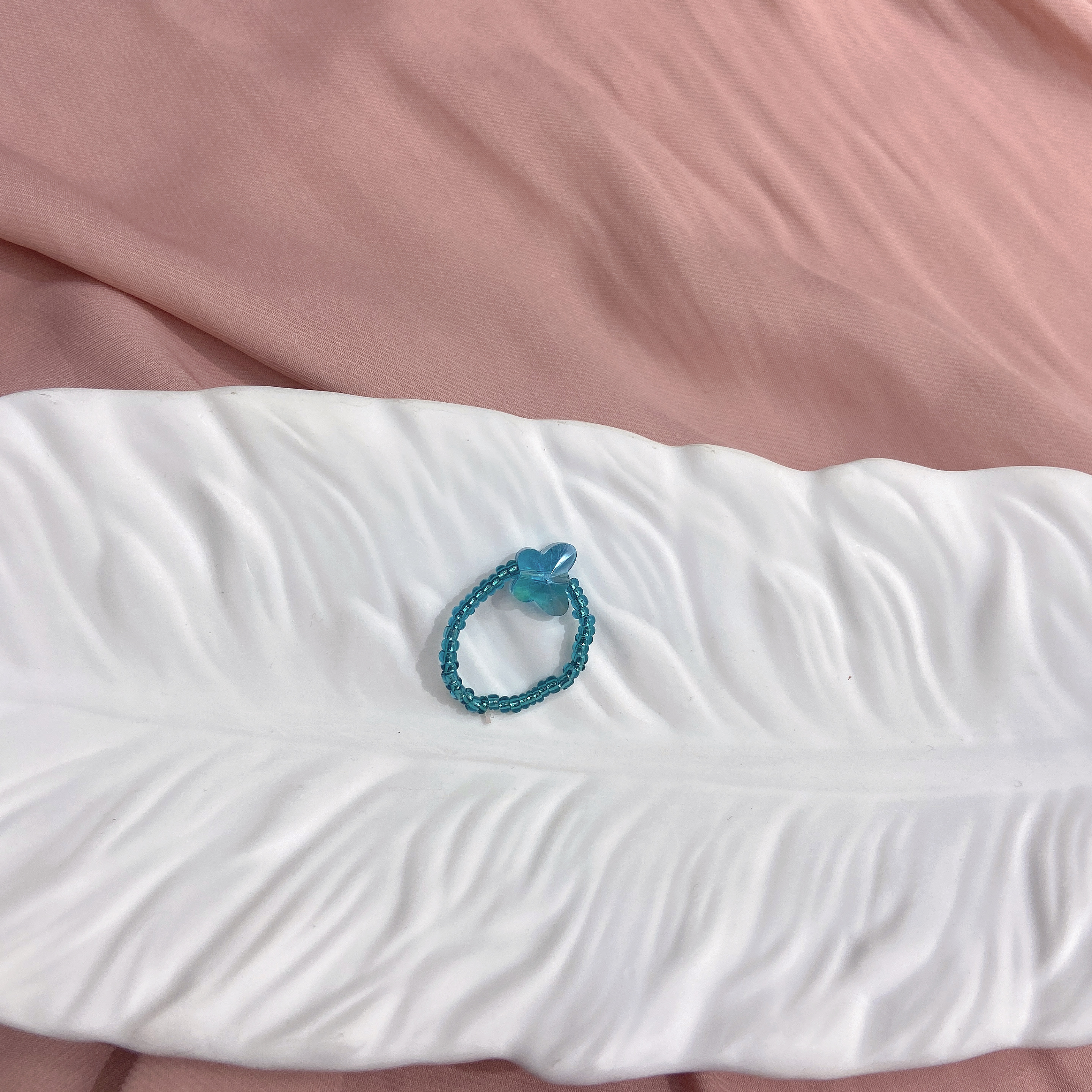 Rice bead butterfly ring Item Picture