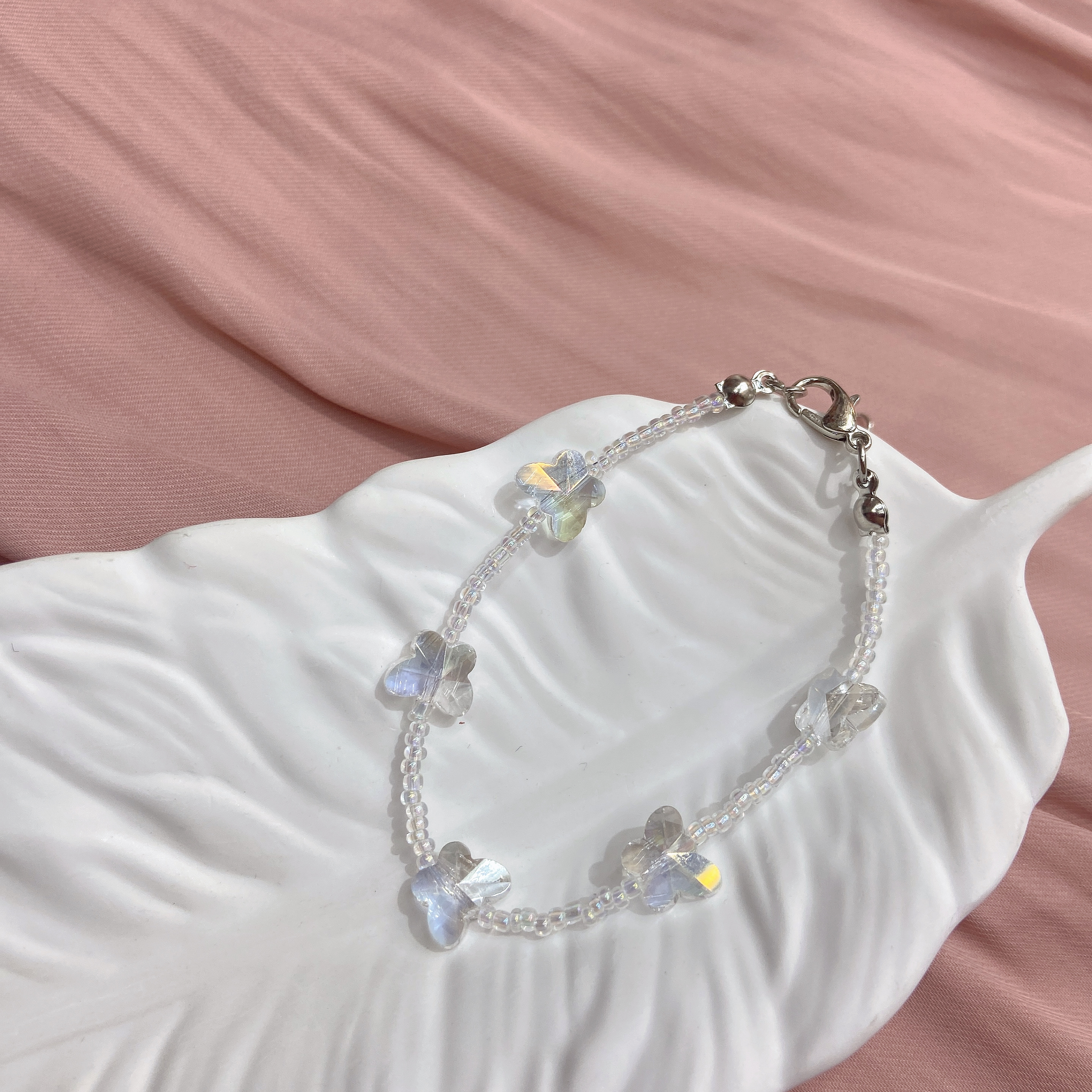 Crystal bracelet Application Scenario