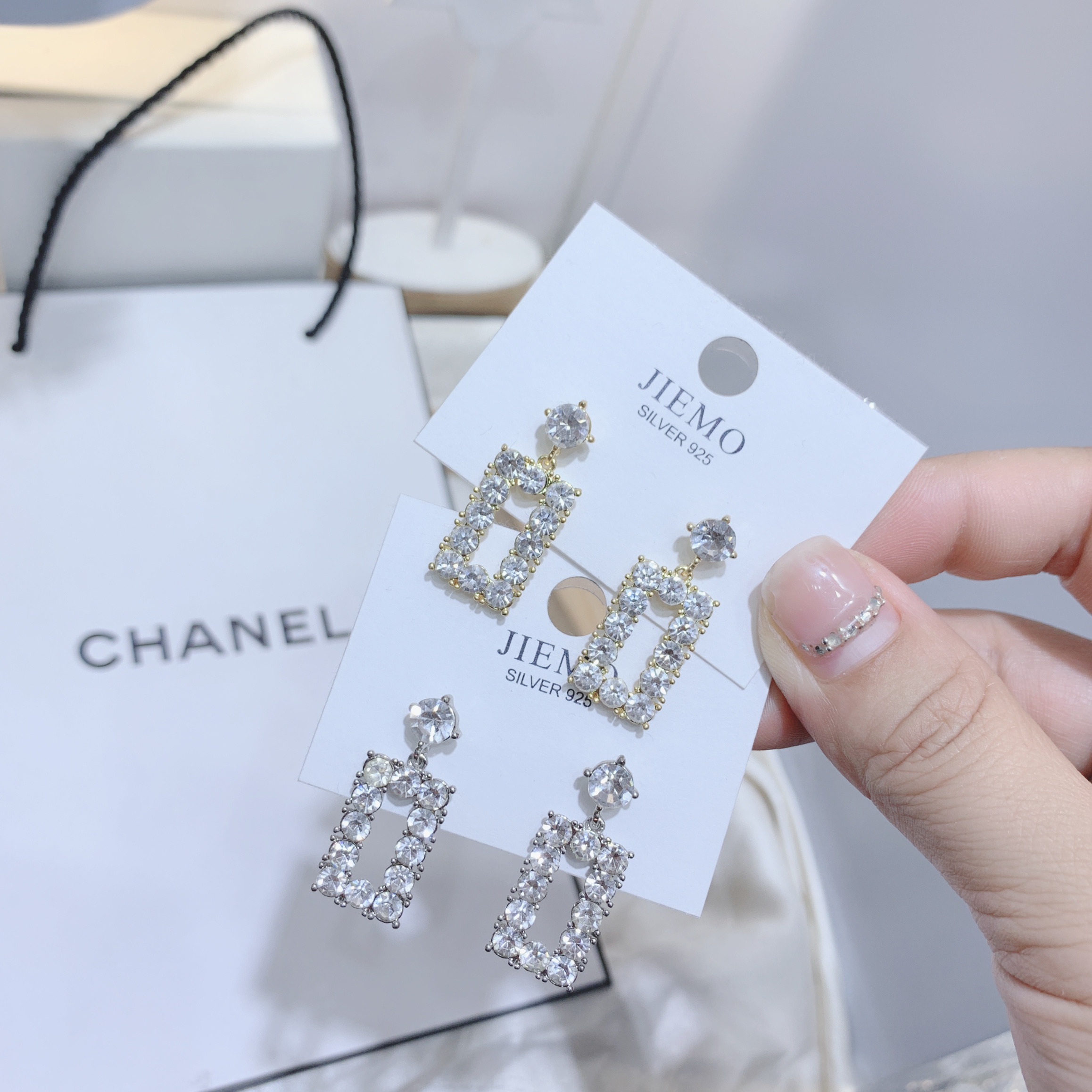 Square earrings