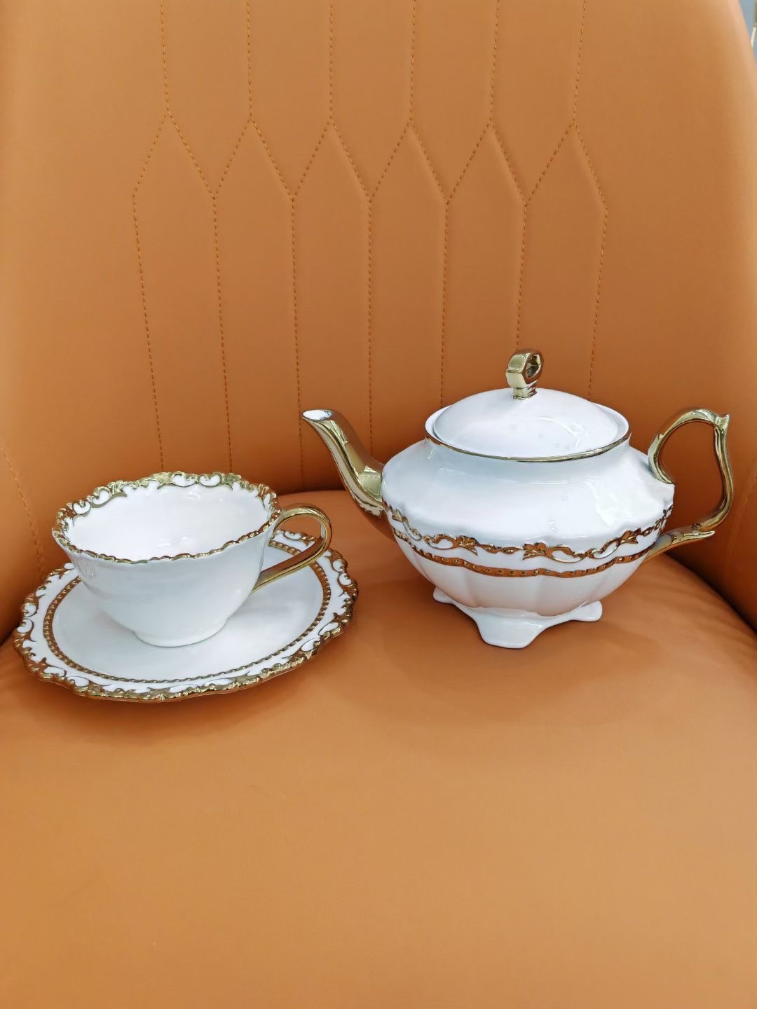 Gilded bone China coffee cups, European tea sets, ceramic English afternoon tea cups Application Scenario