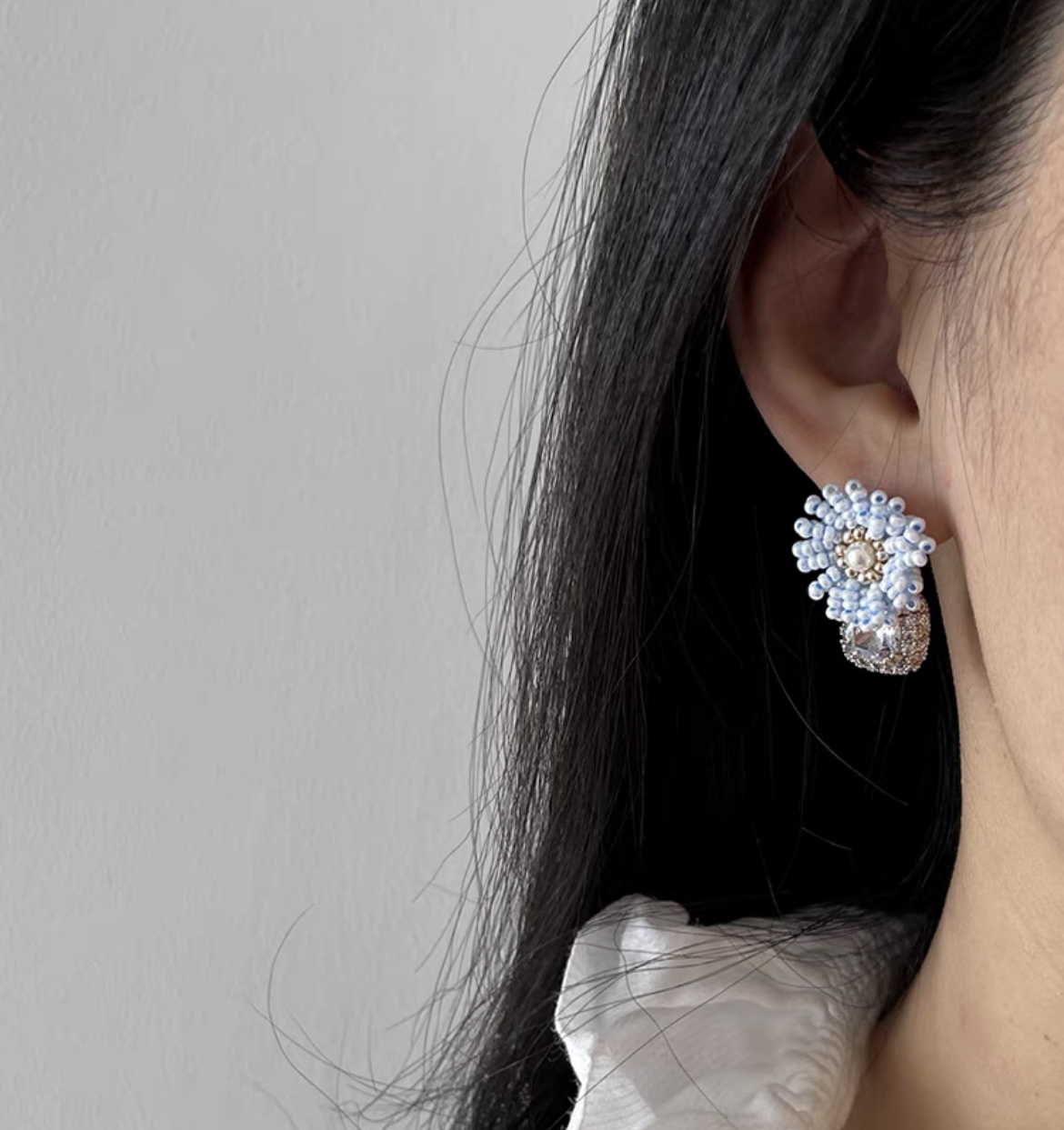 Korean Retro Light Luxury High-Grade Original Hand-Designed Flower Zircon Earrings Fate Season Specification drawing