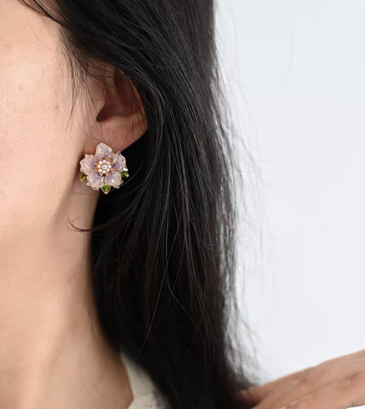 Korean Retro Light Luxury High Sense Of Original Design Crystal Flower Earrings Fate Season Specification drawing