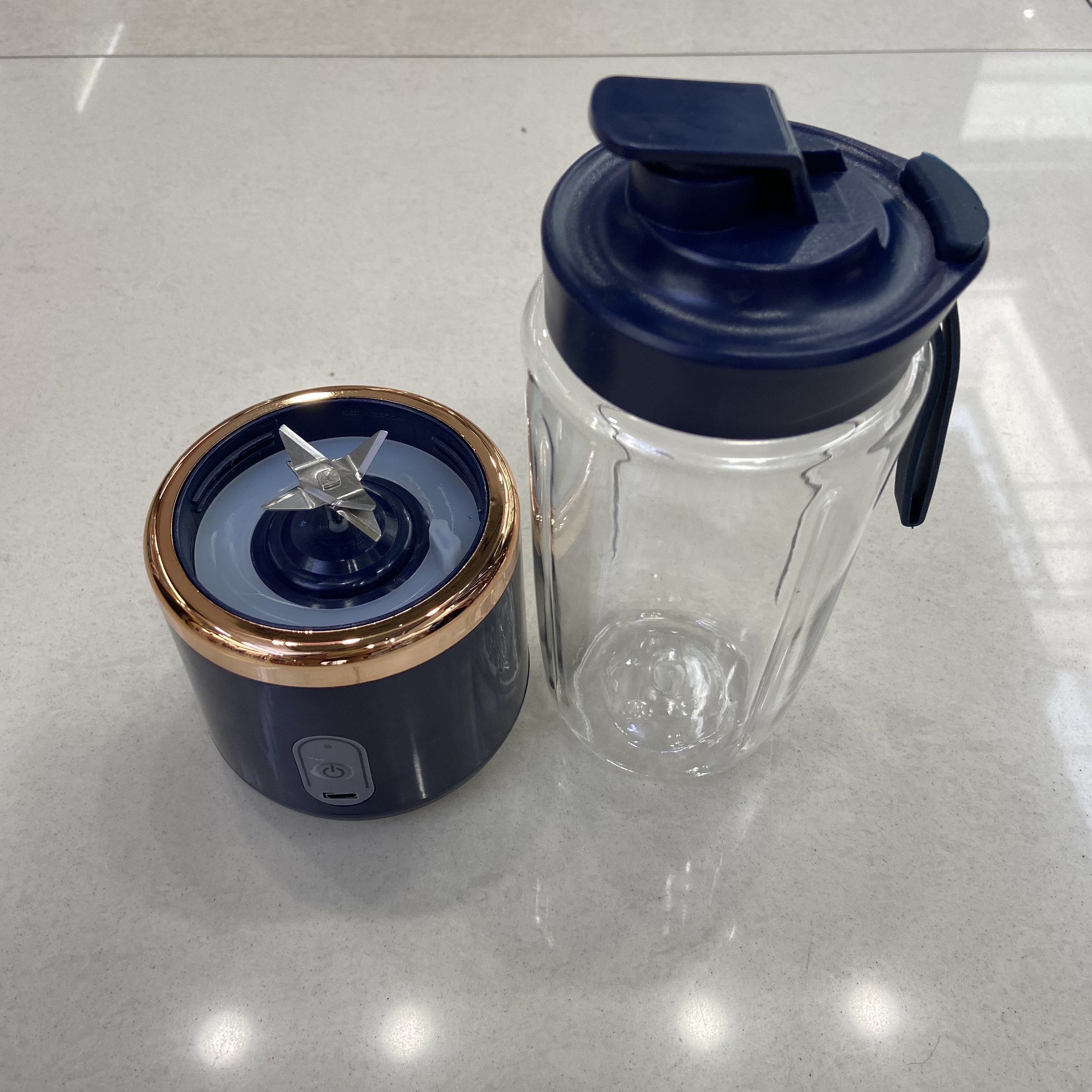 usb charging portable mini juicer, fully automatic juice cup, kitchenware Specification image