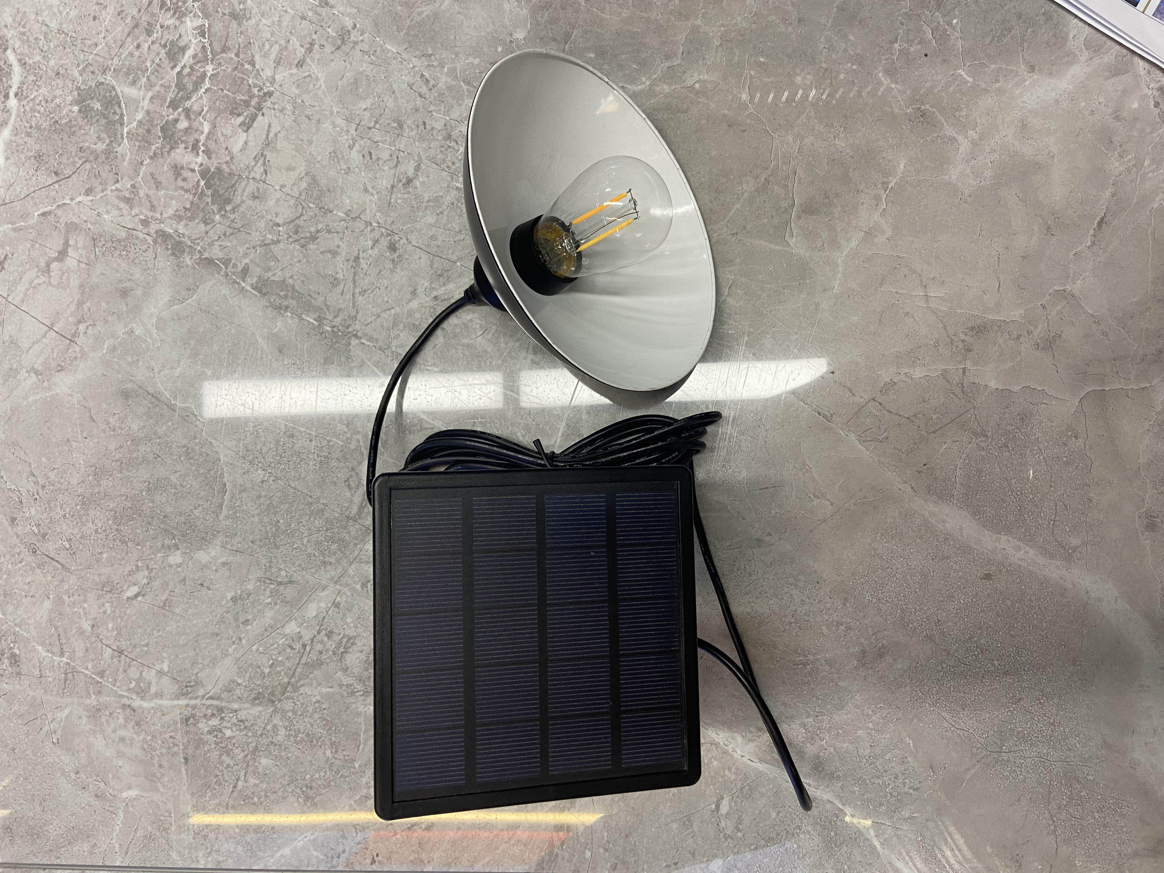 太阳能分体灯泡 太阳能户外吊灯露营庭院走道阳台别墅照明氛围路