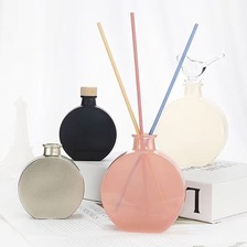 厚德玻璃厂 扁圆香薰瓶 喷色粉色黑色来样定做 香薰瓶 香薰盖