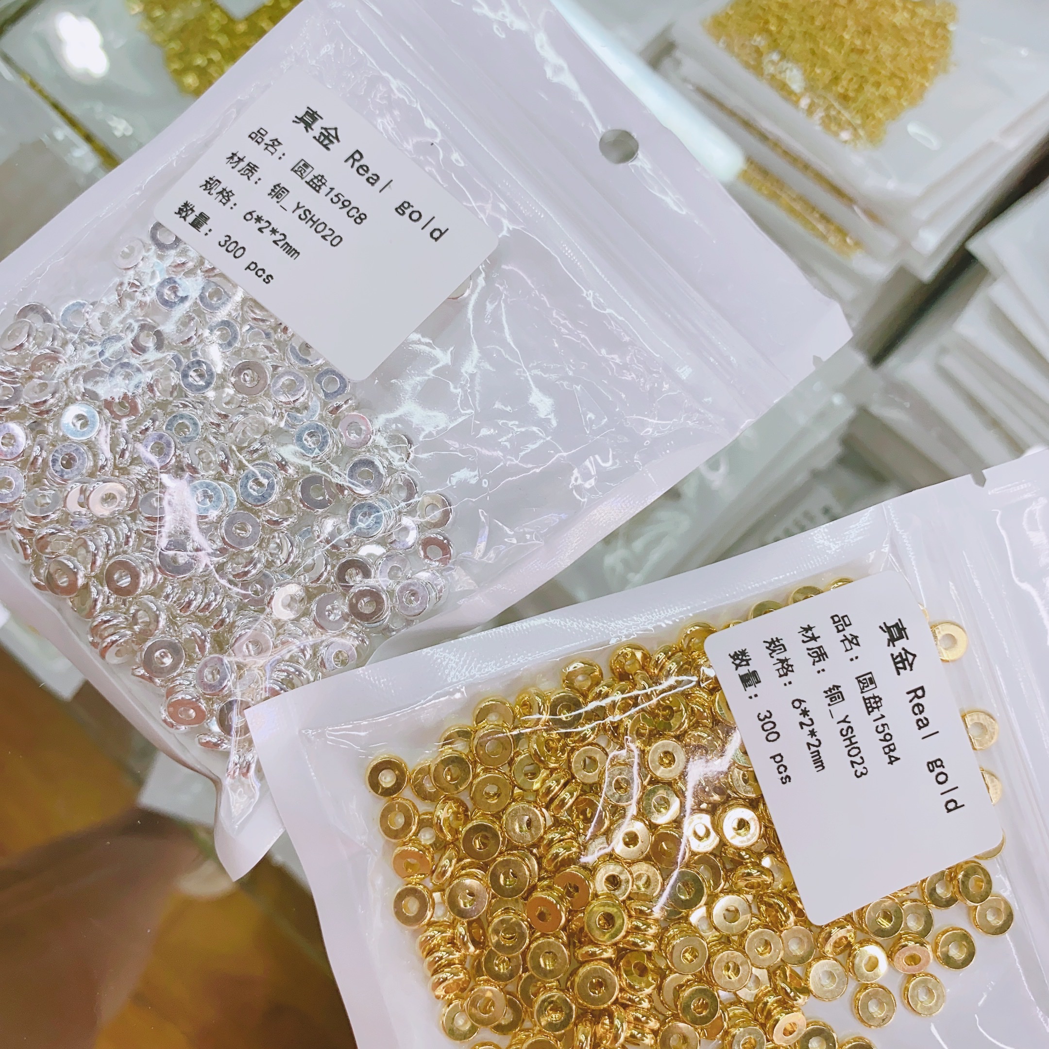 Copper-plated real gold accessory card 6mm spacer 11 Application Scenario